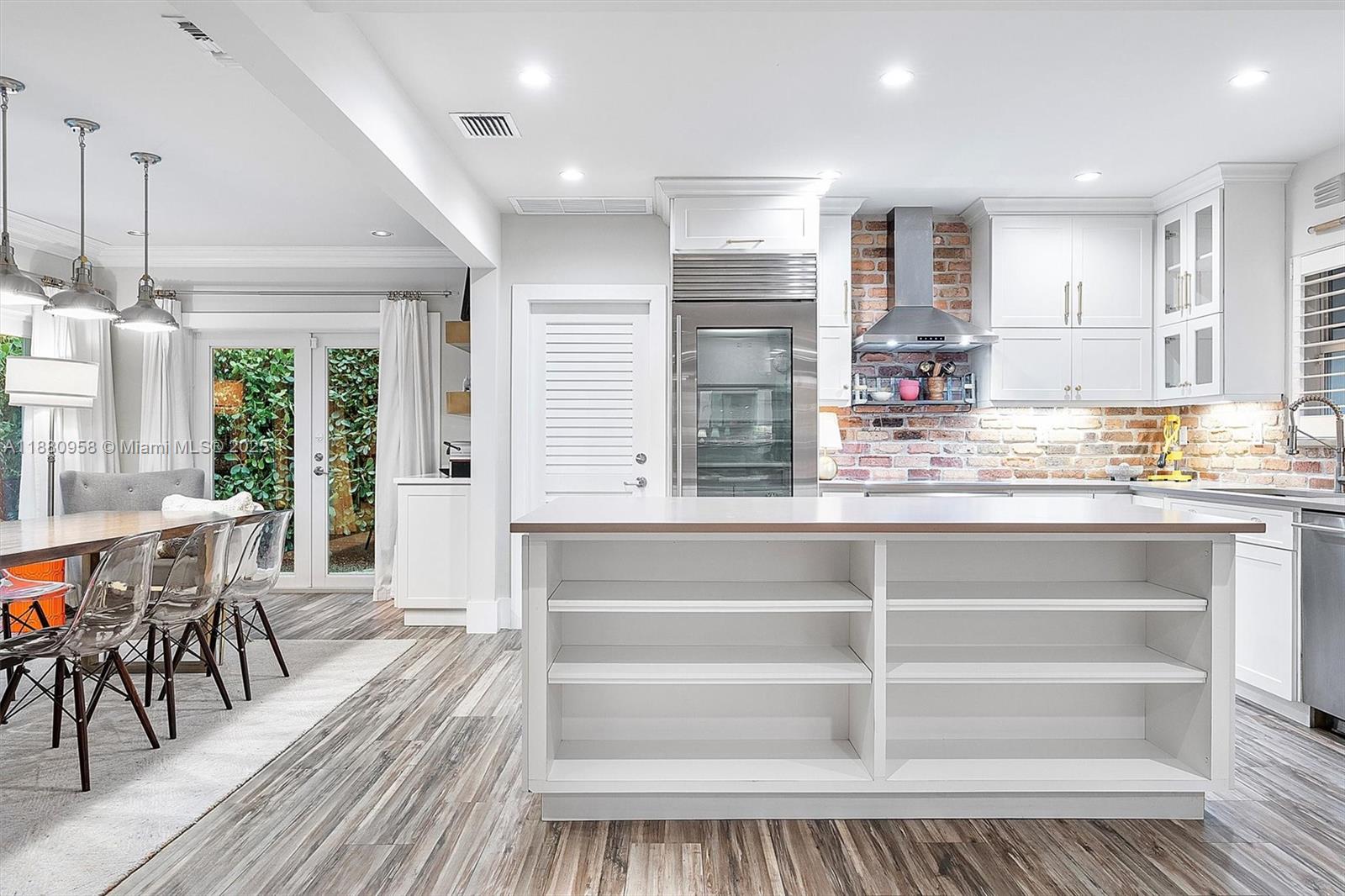 CORAL GABLES RIVIERA SEC - Residential Lease