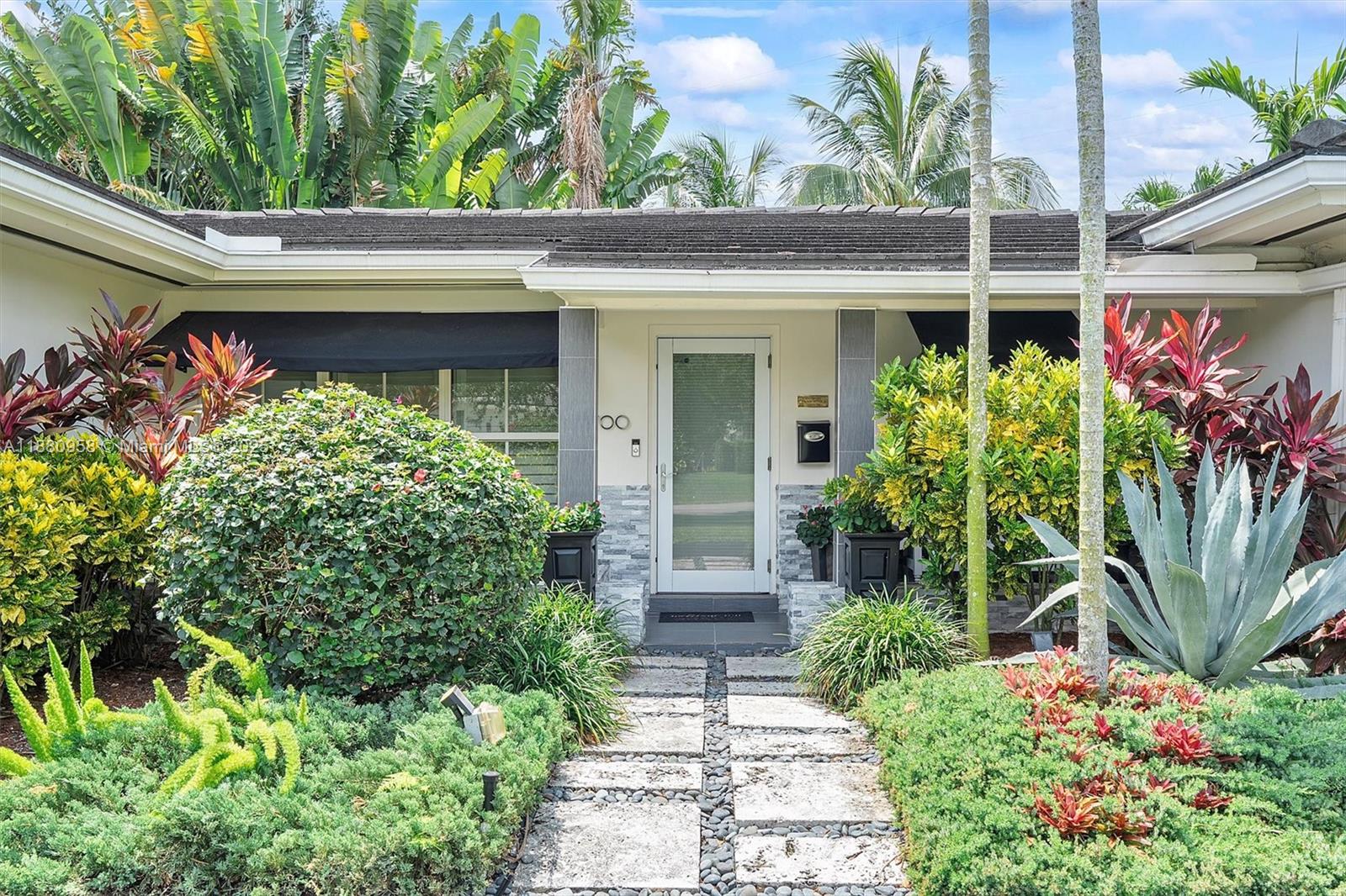 CORAL GABLES RIVIERA SEC - Residential Lease