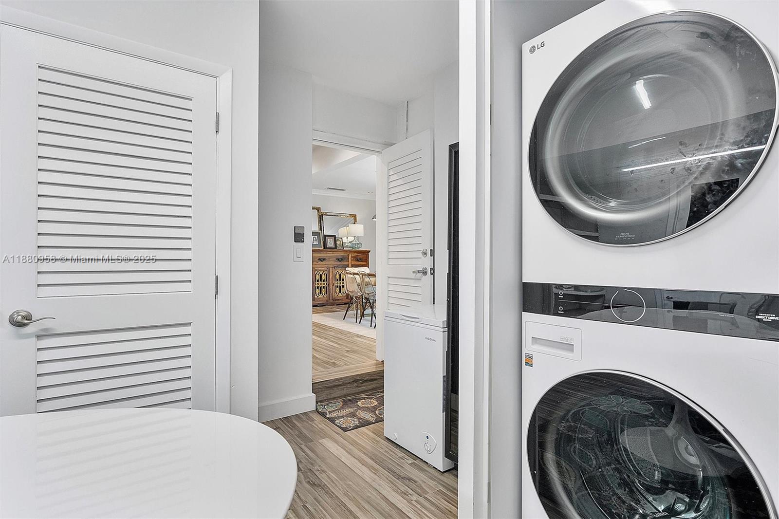 CORAL GABLES RIVIERA SEC - Residential Lease