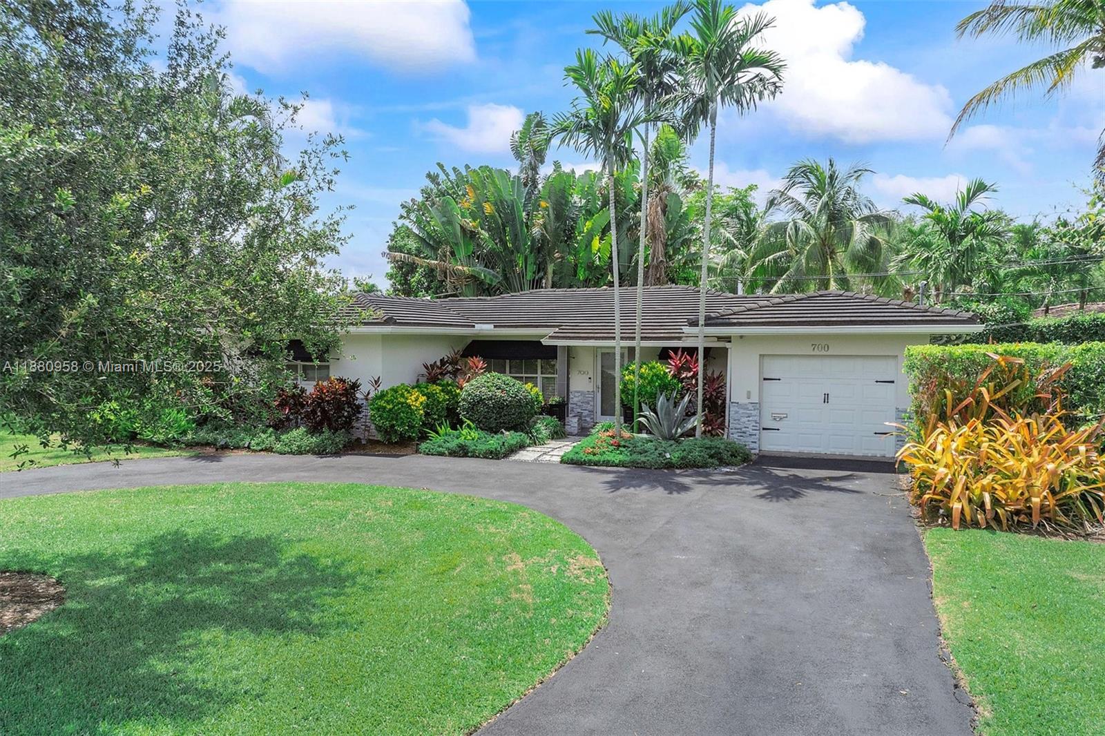 CORAL GABLES RIVIERA SEC - Residential Lease