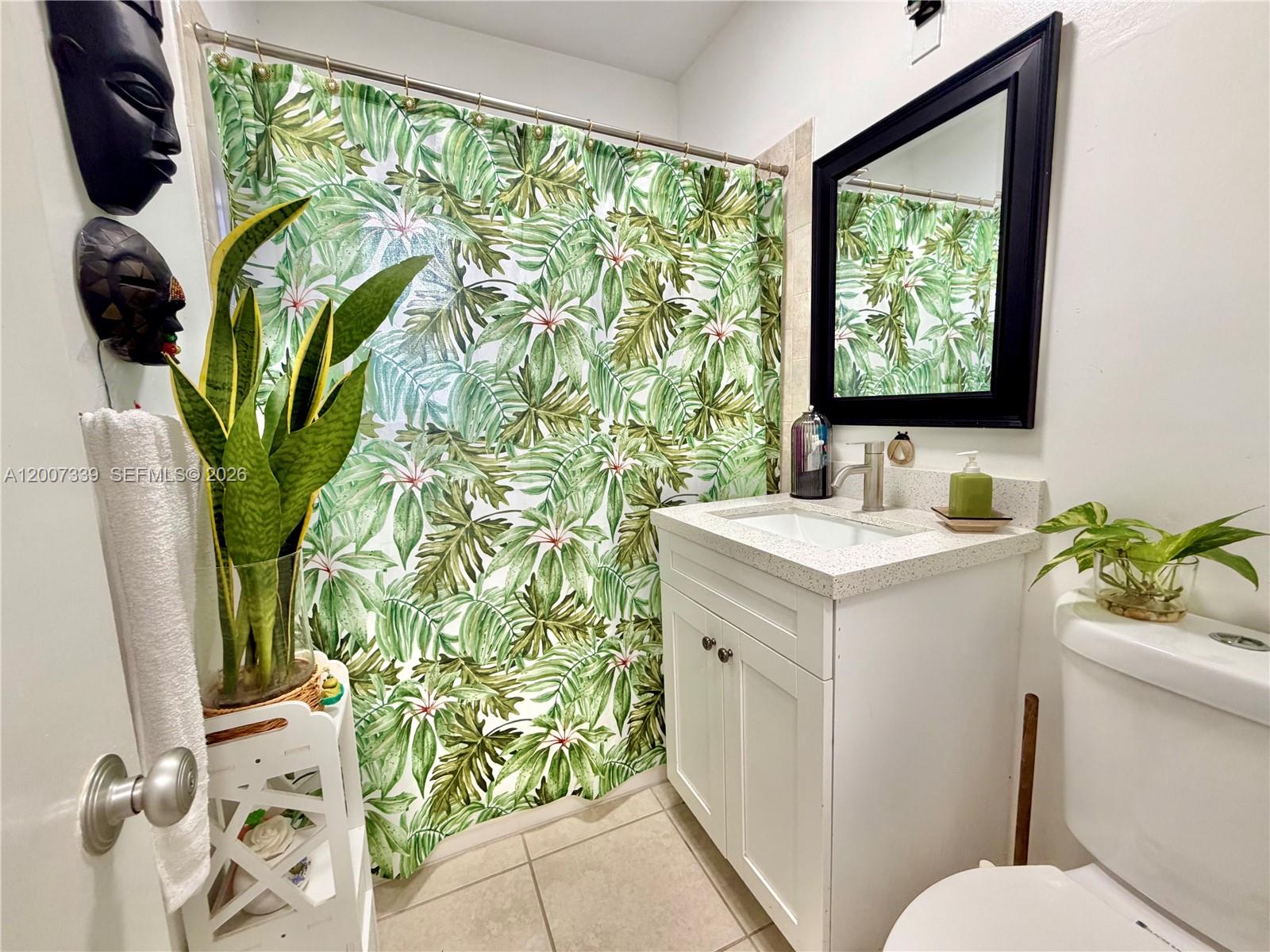 RICHARDS MIAMI SHORES - Residential Income