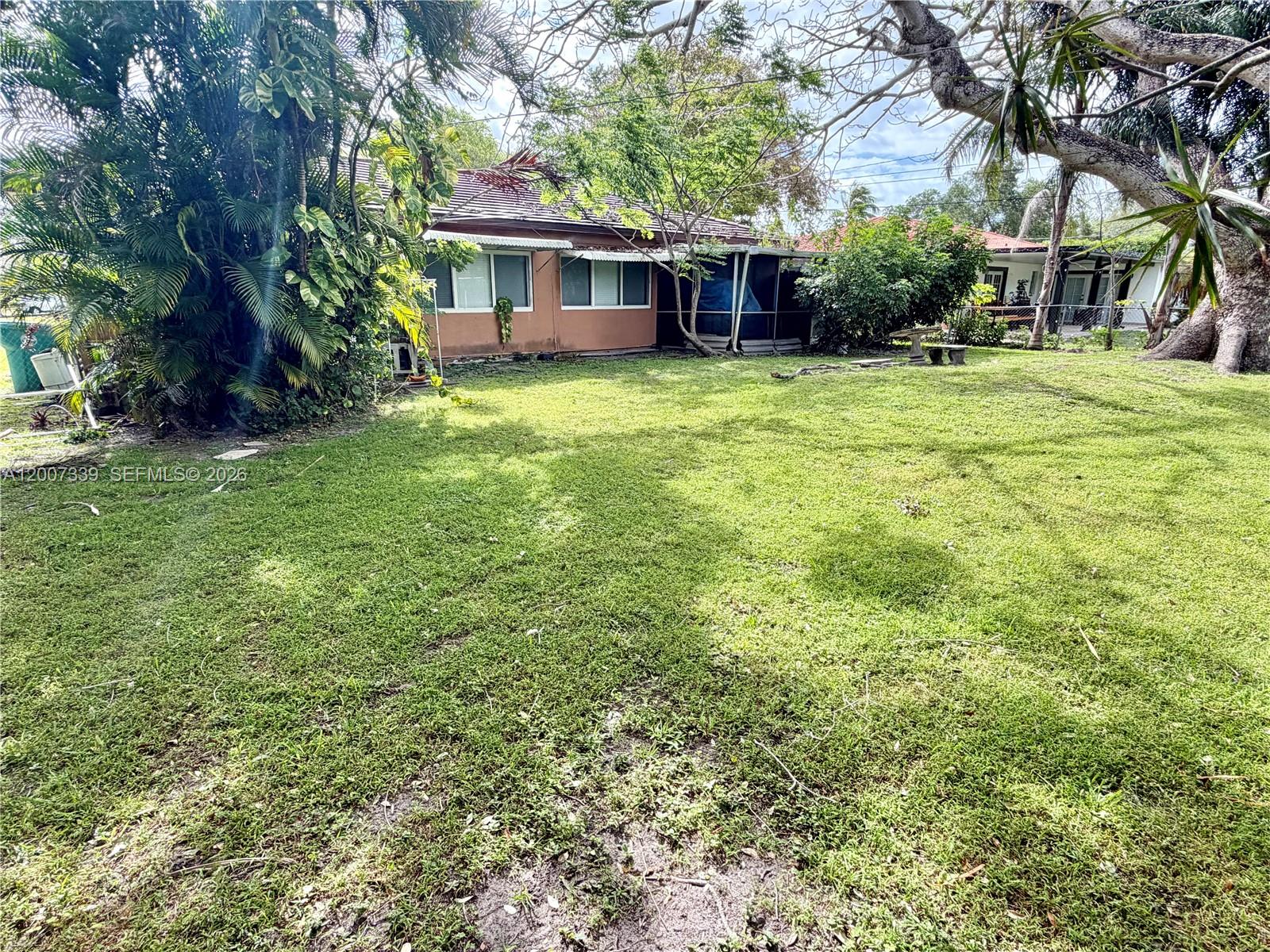 RICHARDS MIAMI SHORES - Residential Income