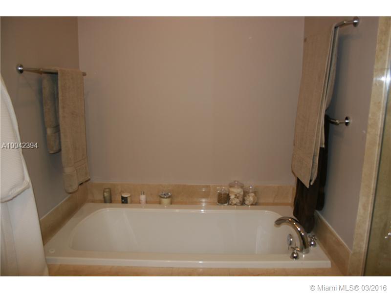 The Lexi Condo - Residential Lease