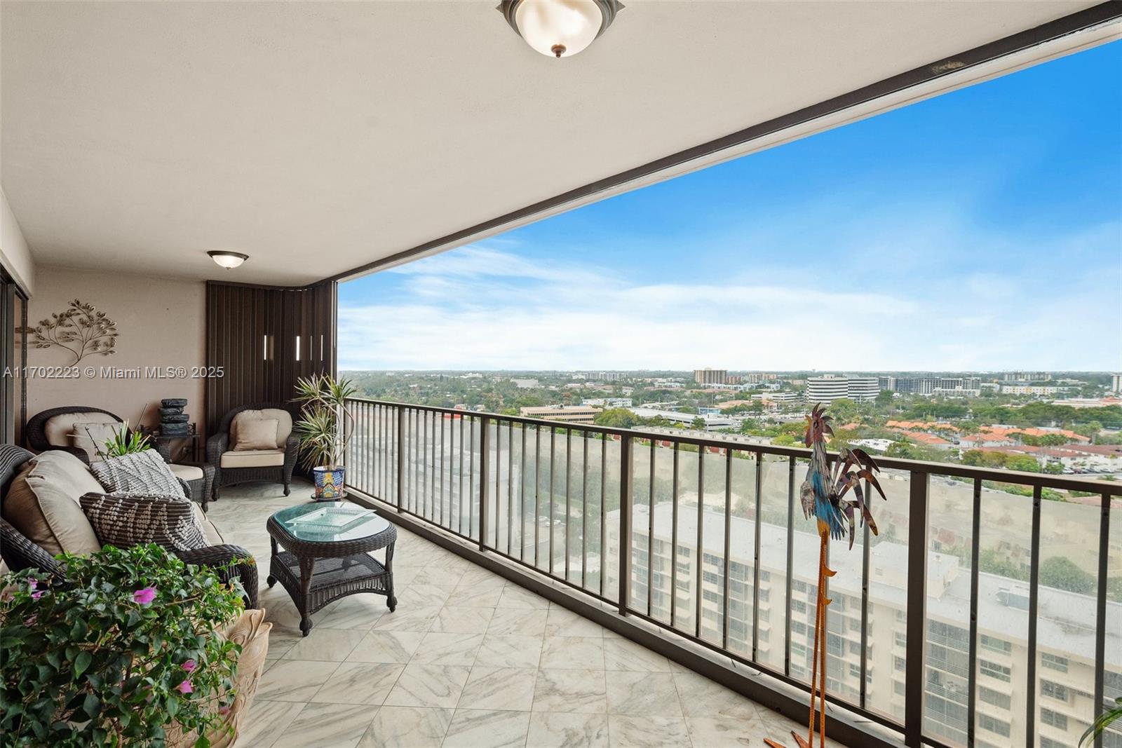 1800 NE 114th St 1710