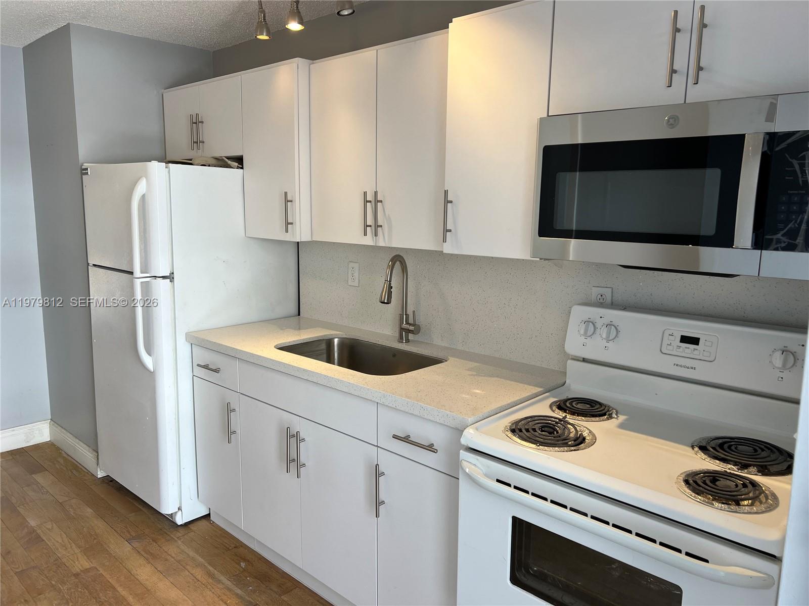 MERIDIAN PLAZA CONDO - Residential