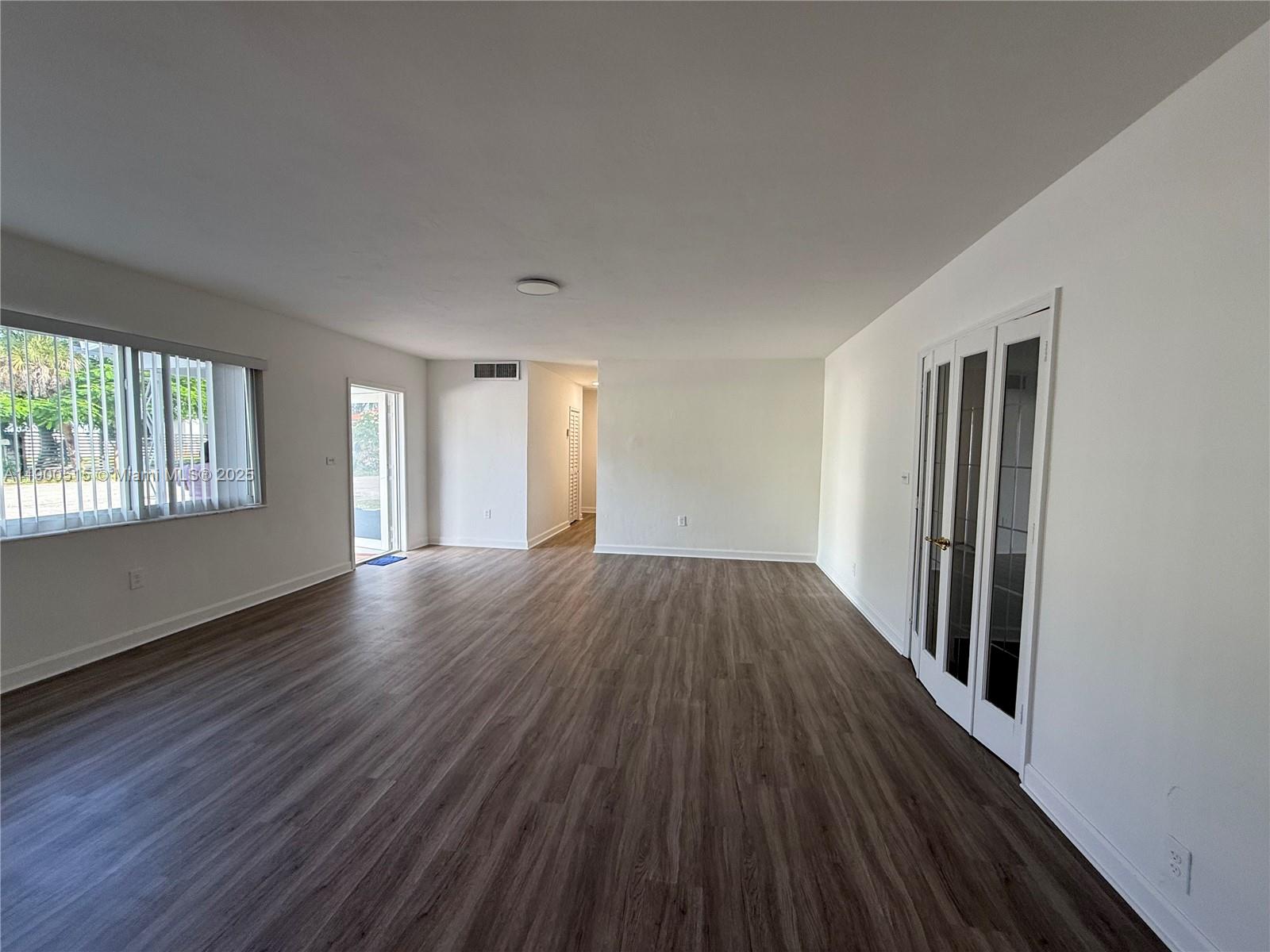 HIGHVIEW - Residential Lease