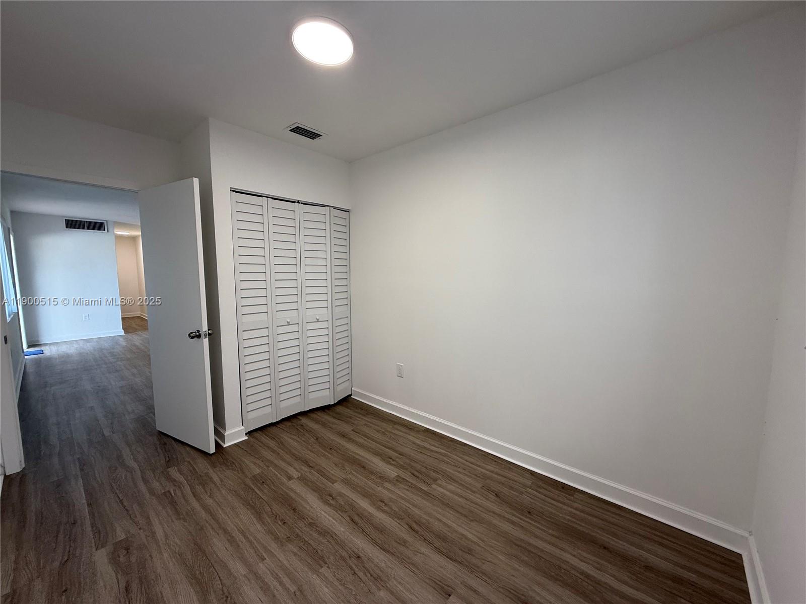 HIGHVIEW - Residential Lease