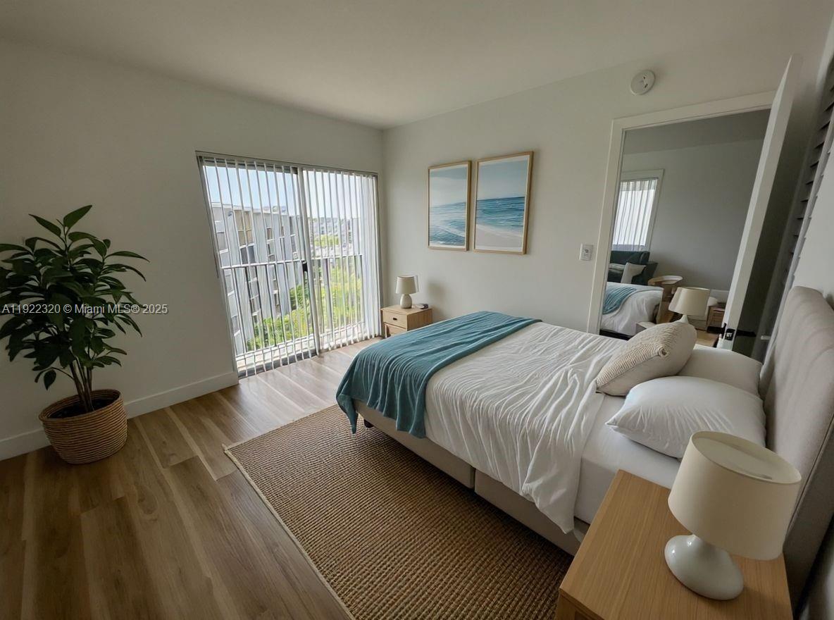 LAKESHORE AT UNIVERSITY P - Residential Lease