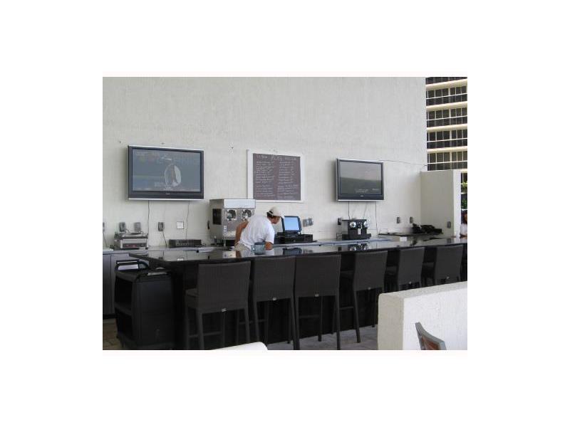 BEACH CLUB THREE CONDO - Residential Lease