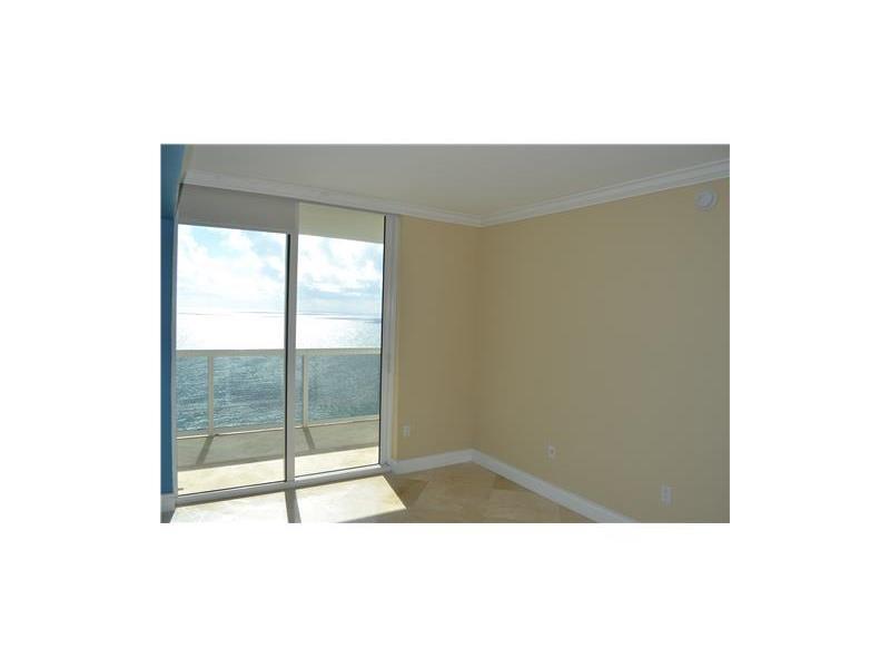 BEACH CLUB THREE CONDO - Residential Lease