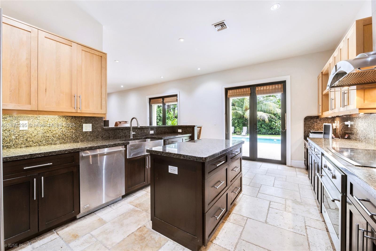 FOREST HILL ESTATES - Residential