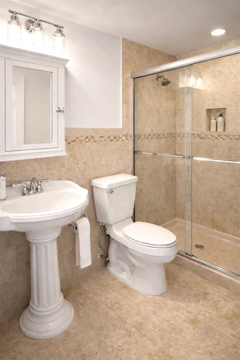 FAIRWAYS ROYALE CONDO - Residential