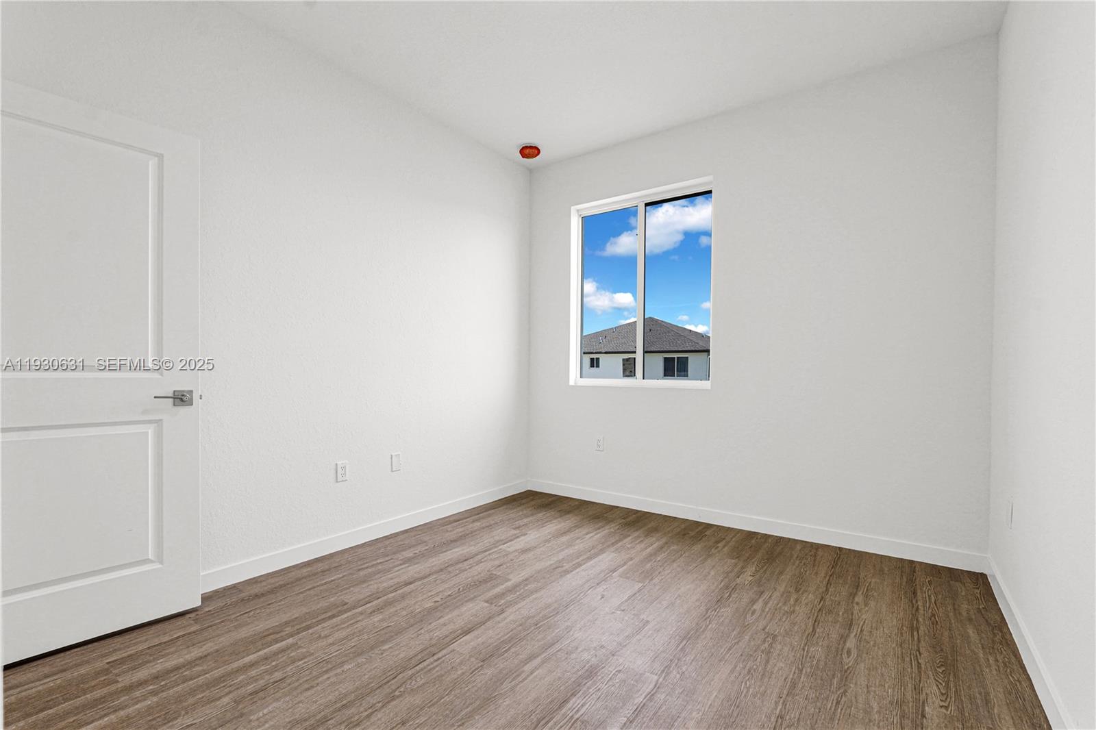 CHLOE ESTATES - Residential