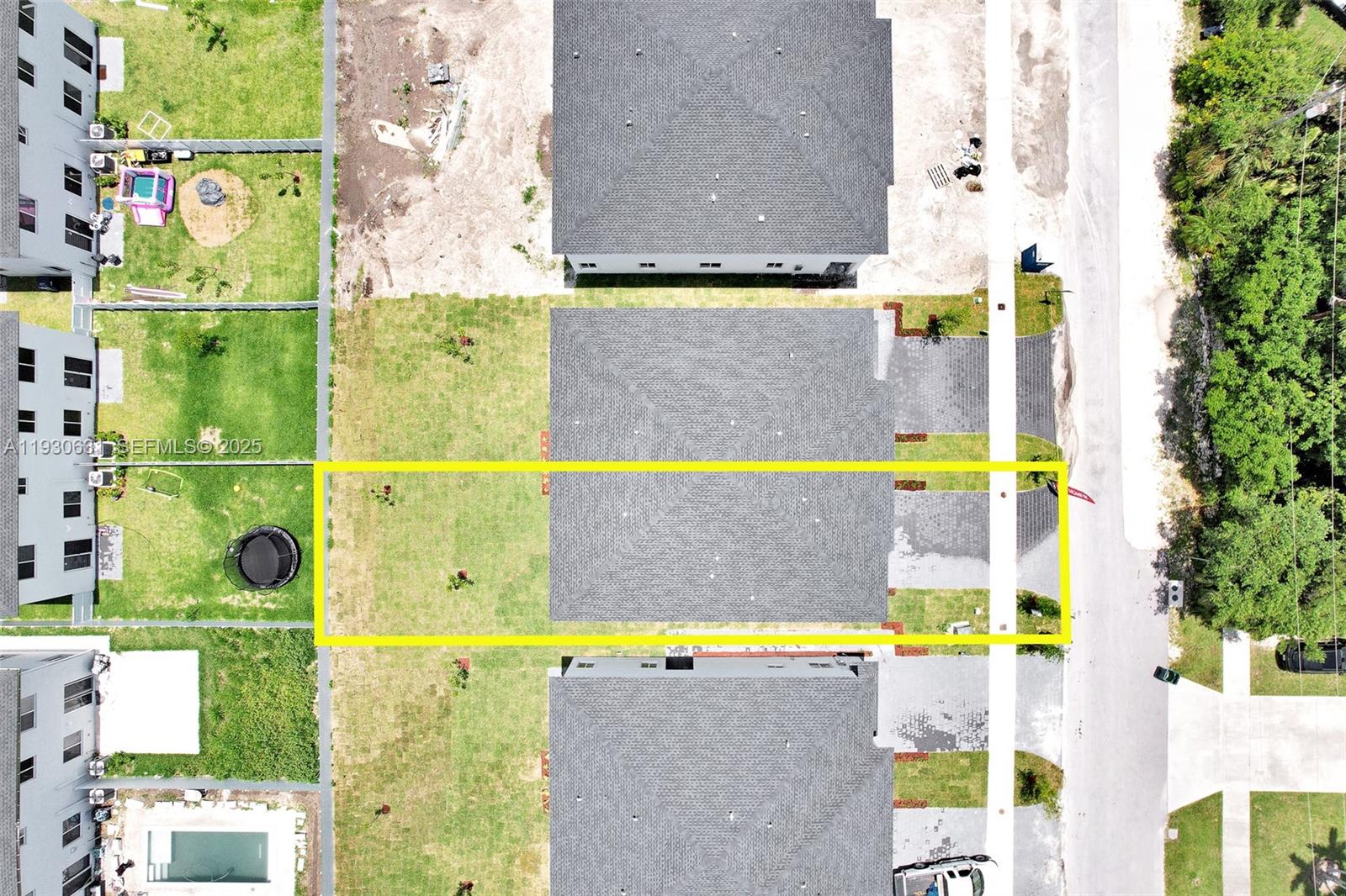 CHLOE ESTATES - Residential