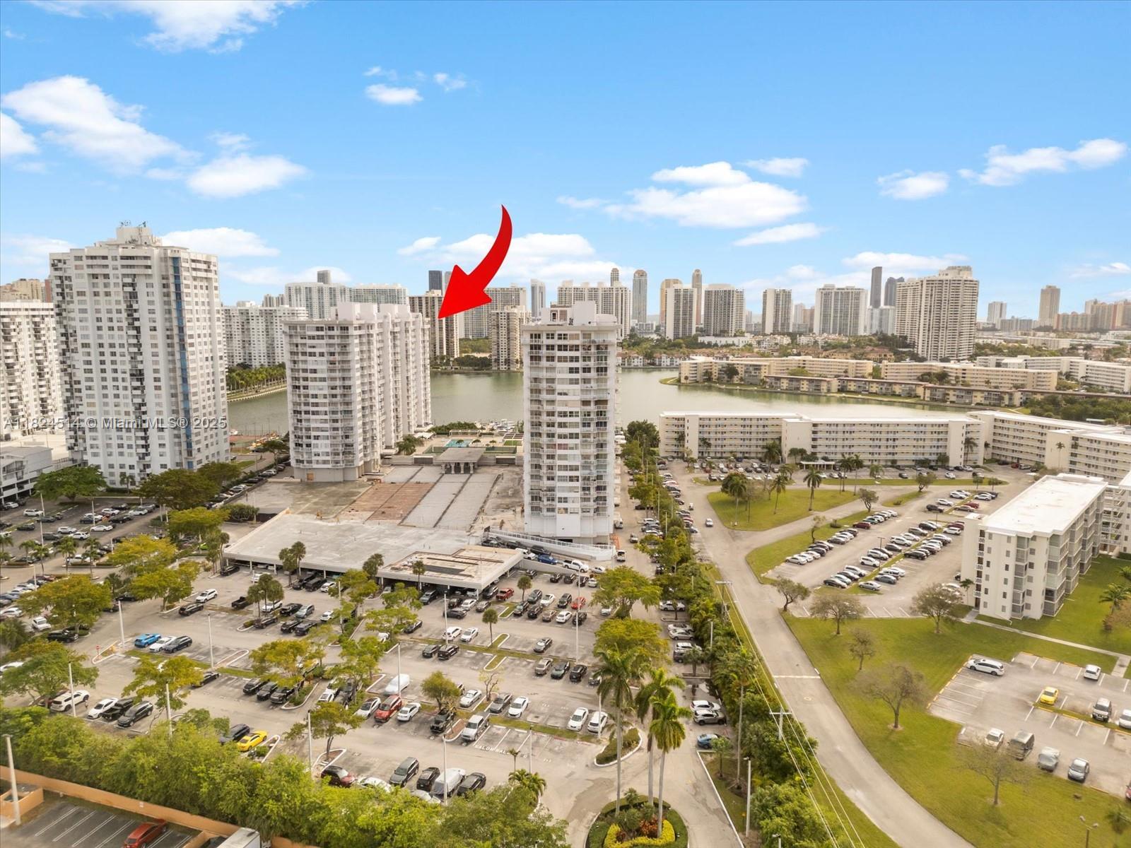 DEL PRADO CONDO - Residential