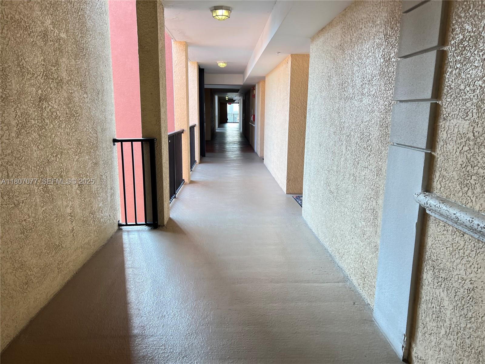 PORTO BELLAGIO CONDO - Residential