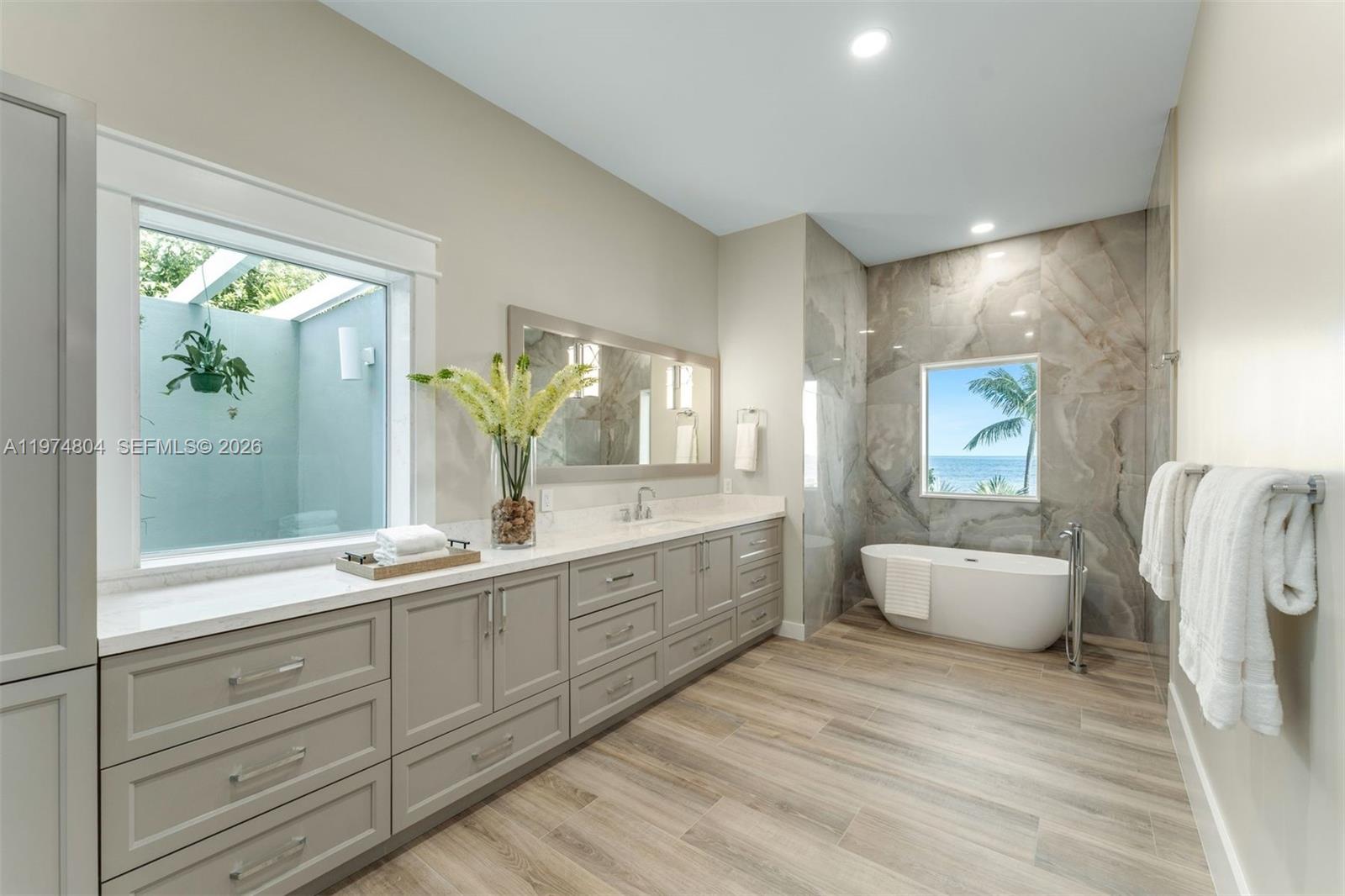 PEARL CITY - Residential