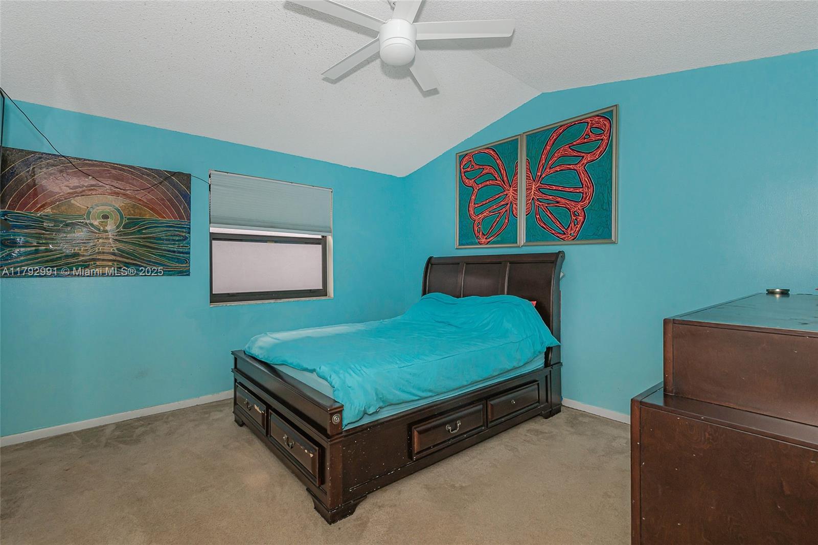 PEMBROKE LAKES SECTION EI - Residential