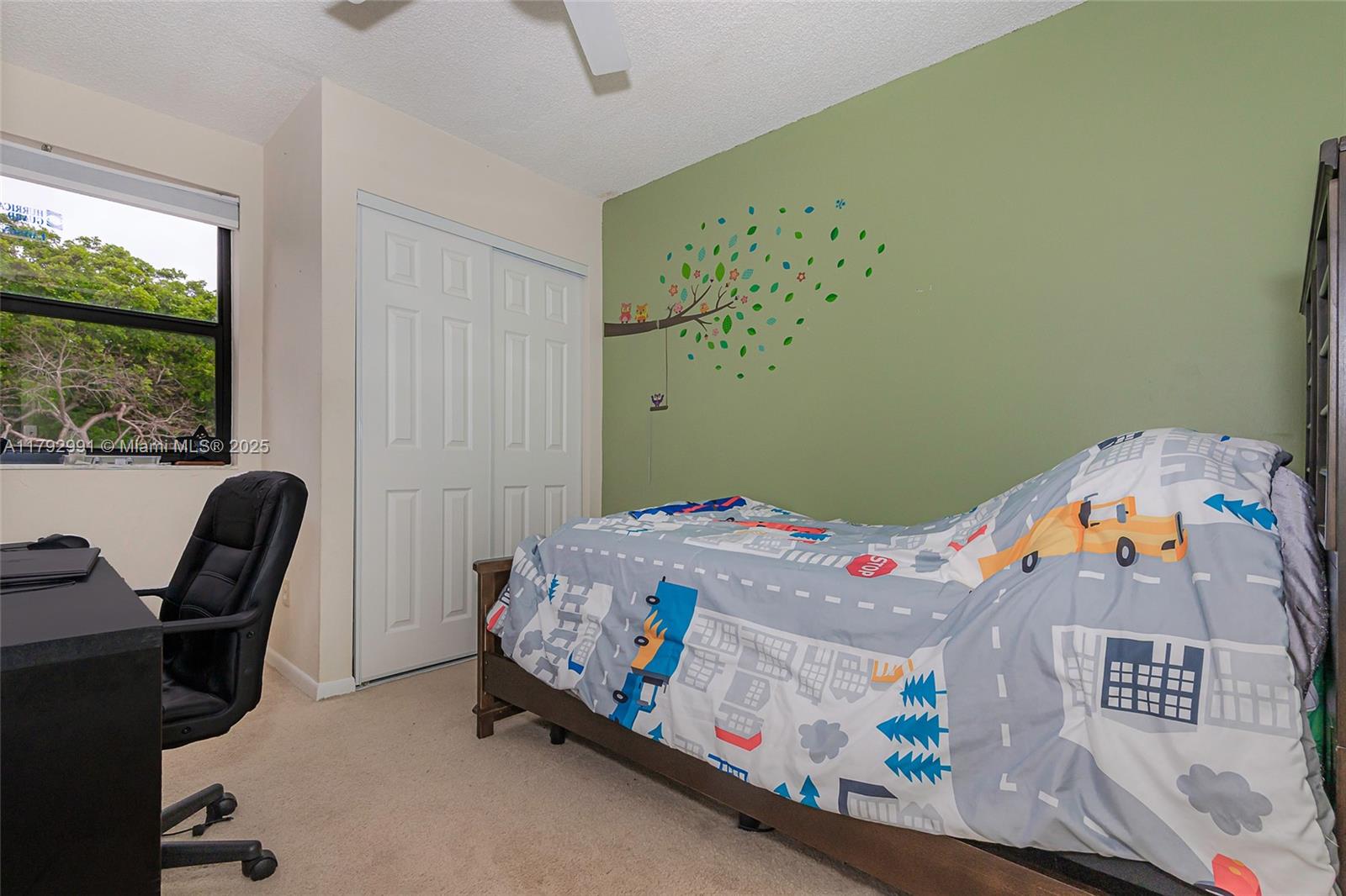 PEMBROKE LAKES SECTION EI - Residential