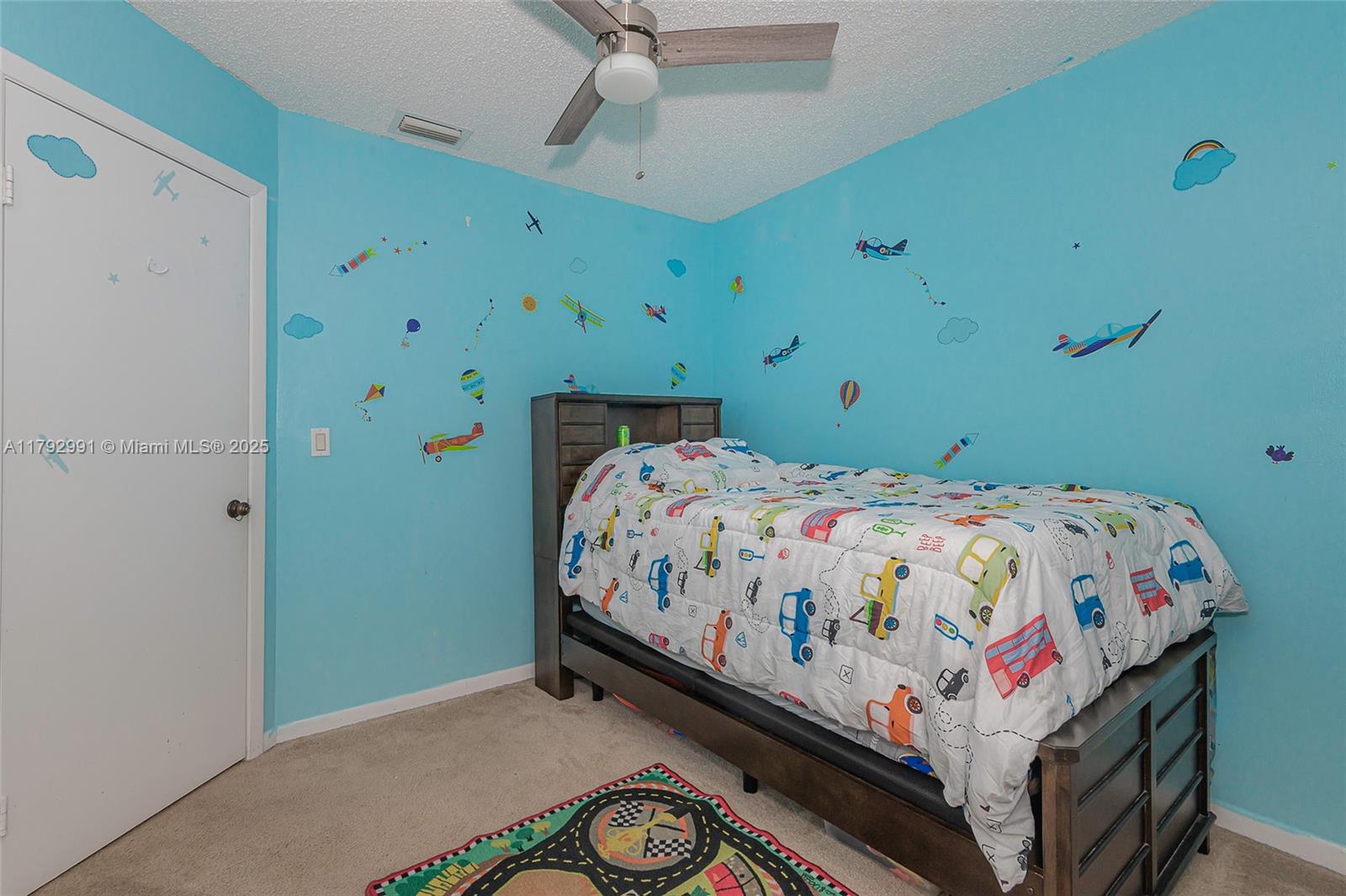 PEMBROKE LAKES SECTION EI - Residential