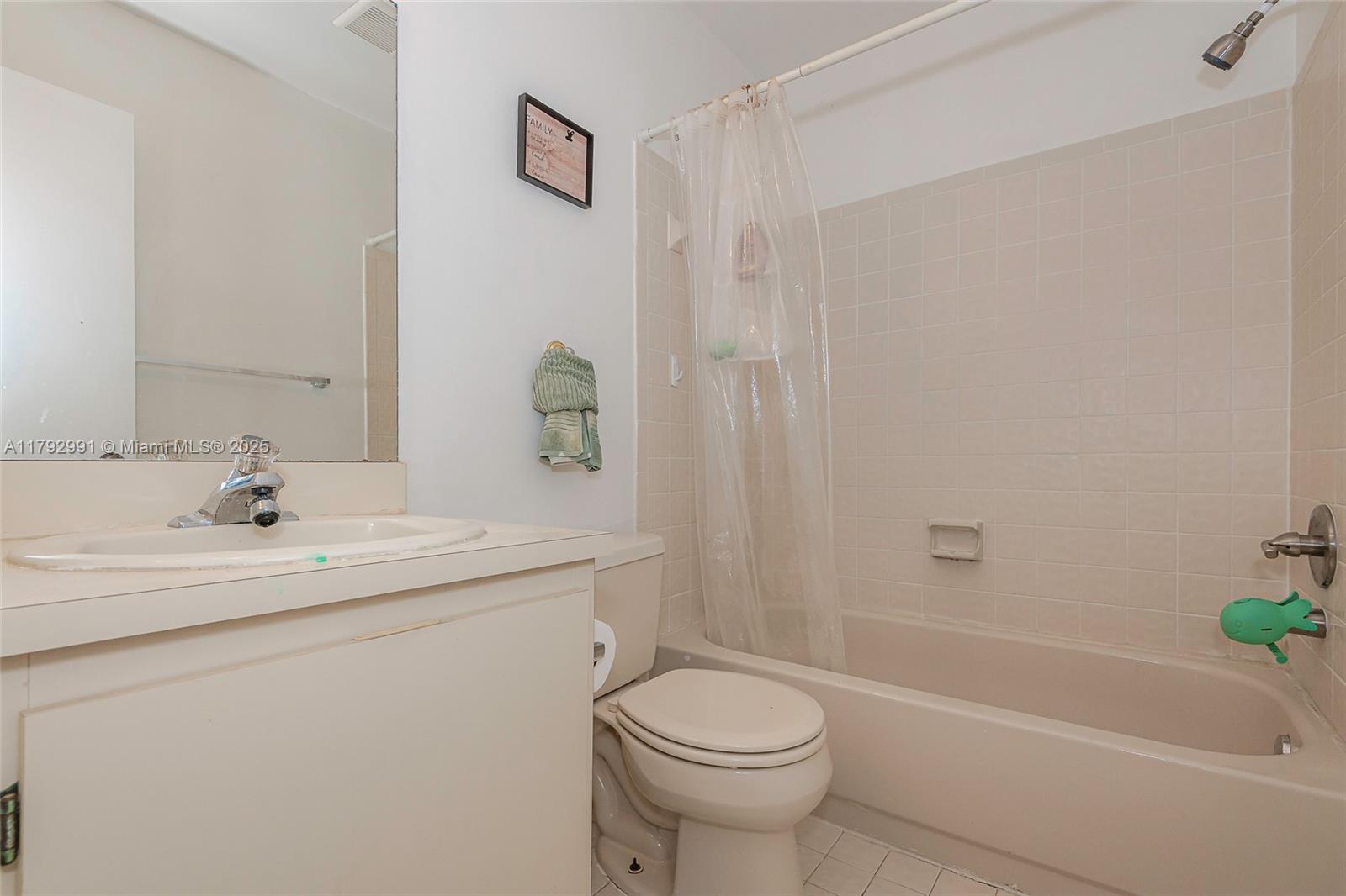 PEMBROKE LAKES SECTION EI - Residential