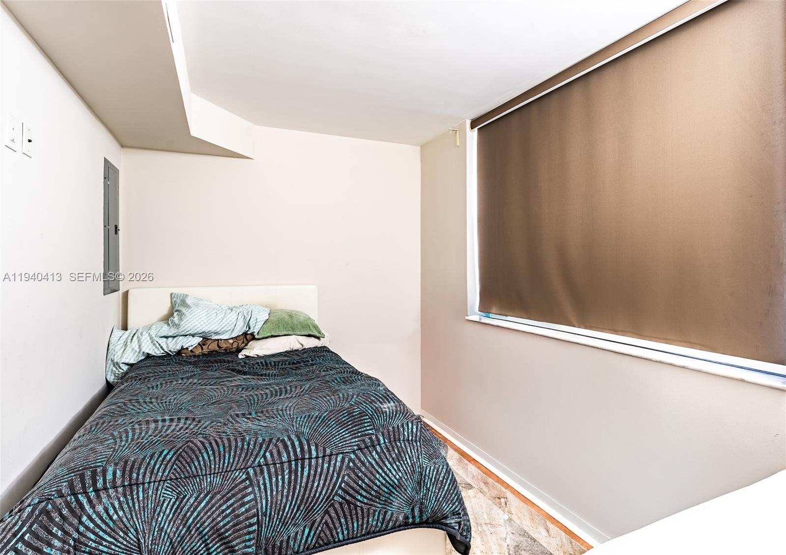 BLUE LAKE APTS CONDO - Residential