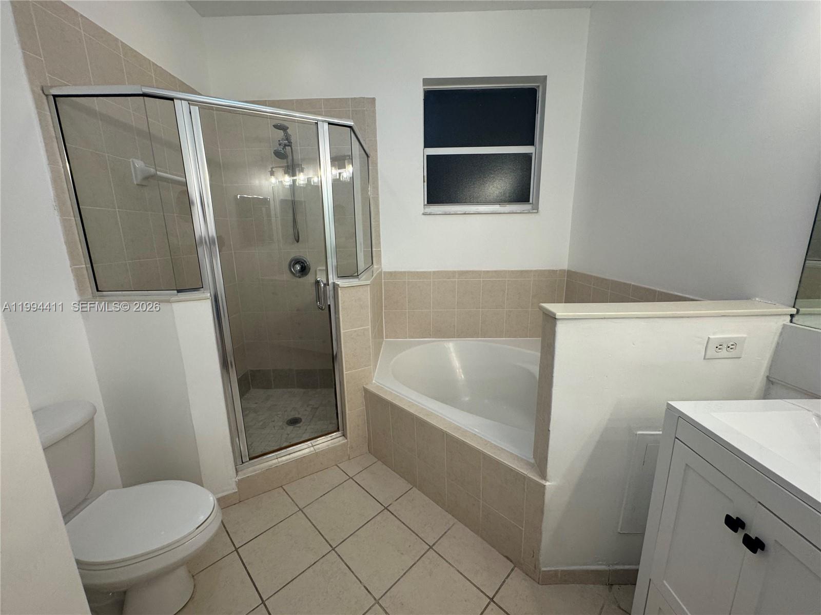 LAKES BY THE BAY GEE - Residential