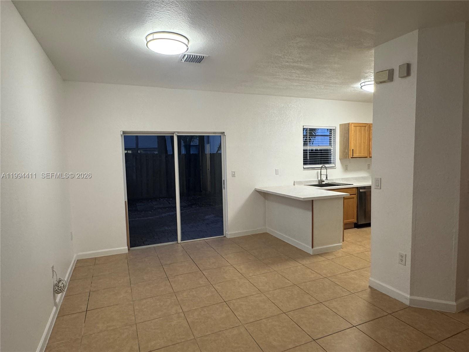 LAKES BY THE BAY GEE - Residential