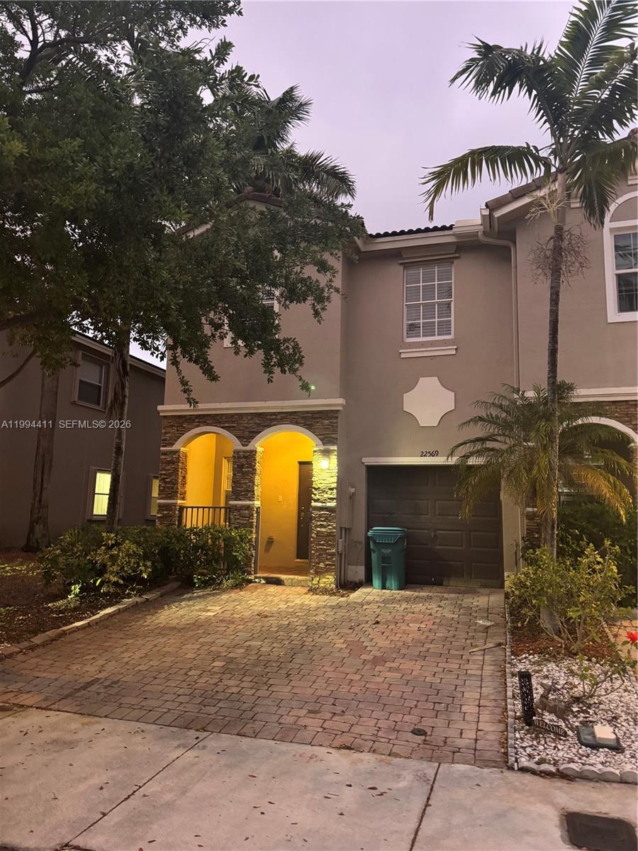 LAKES BY THE BAY GEE - Residential