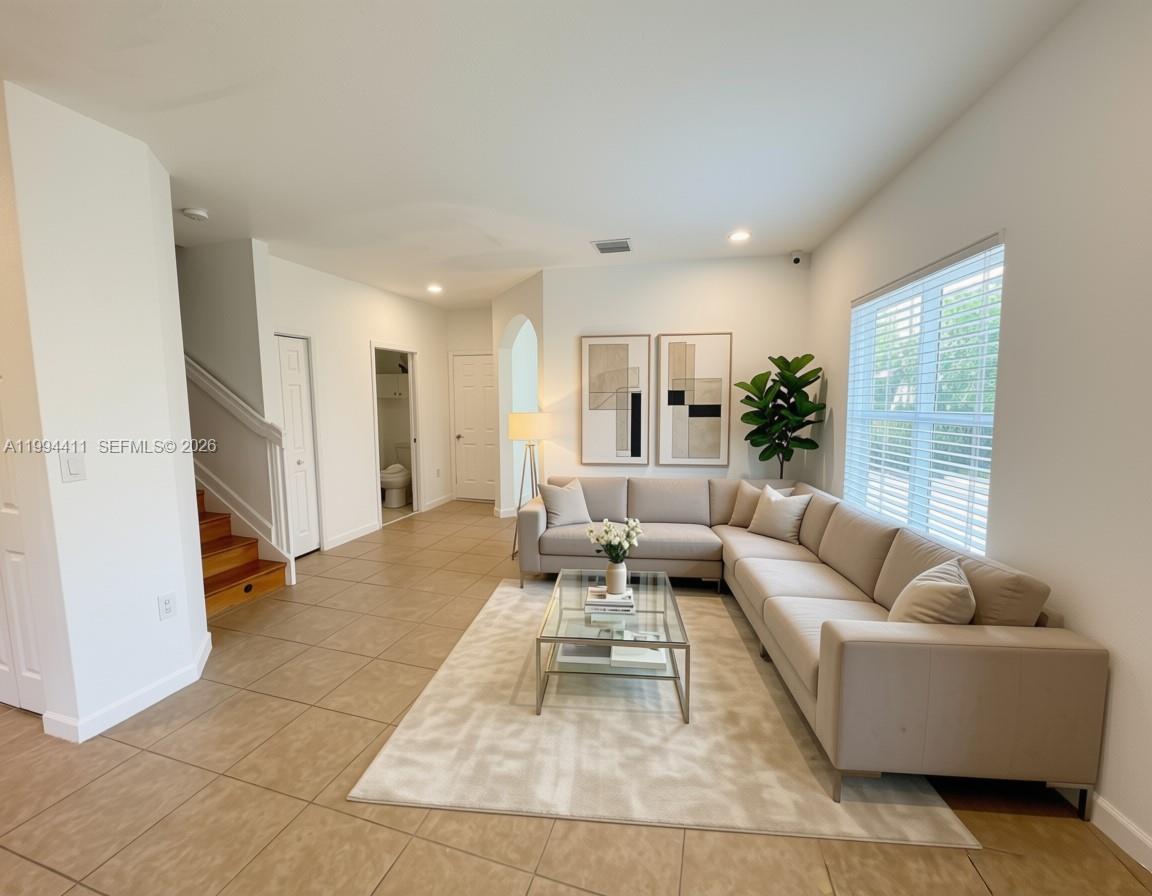LAKES BY THE BAY GEE - Residential
