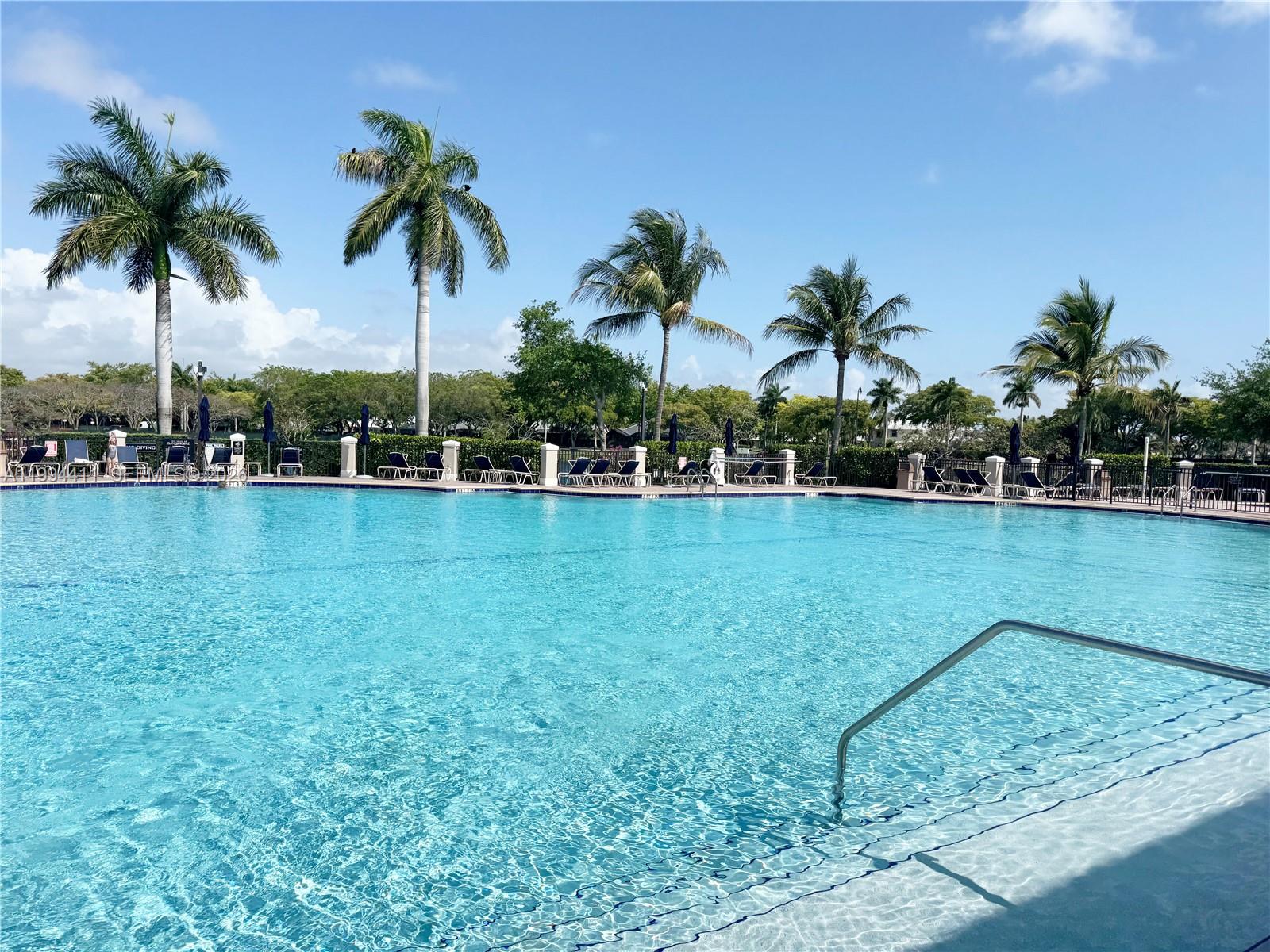 LAKES BY THE BAY GEE - Residential