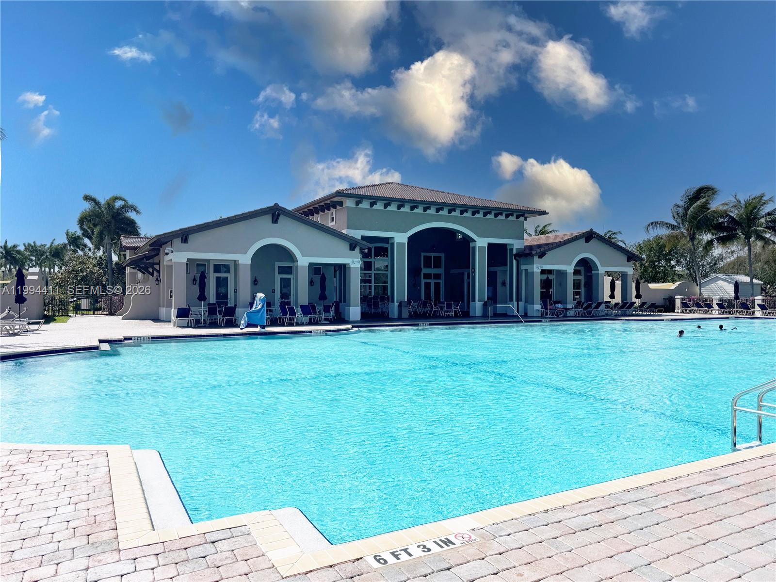 LAKES BY THE BAY GEE - Residential