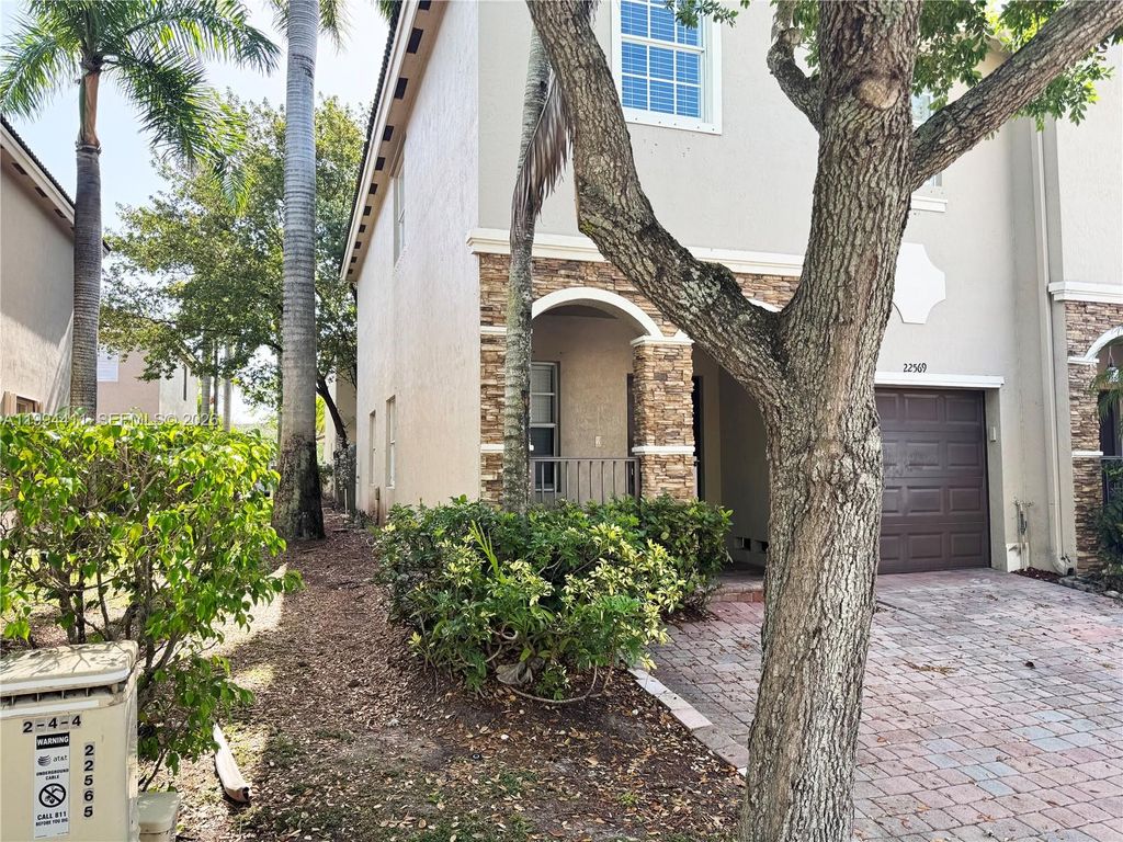 Photo of 22569 SW 89th Pl, Cutler Bay, FL 33190 (MLS # A11994411)