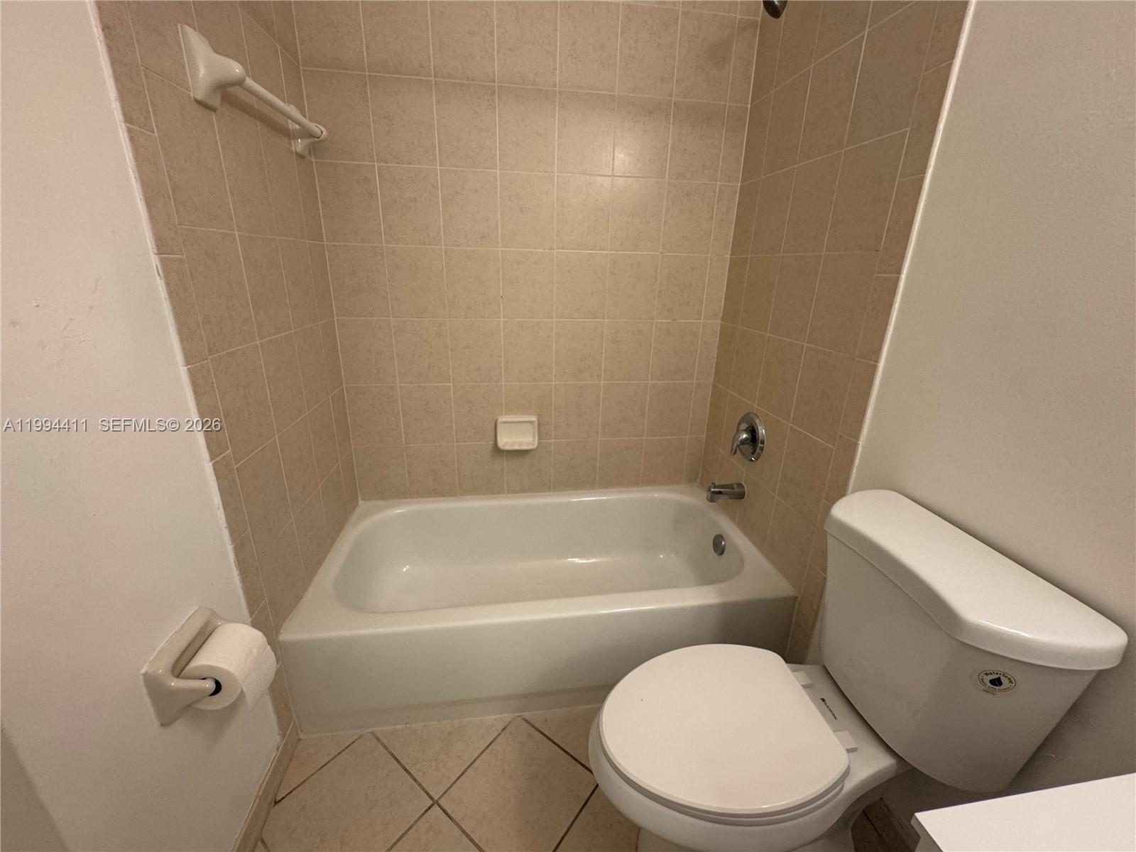 LAKES BY THE BAY GEE - Residential