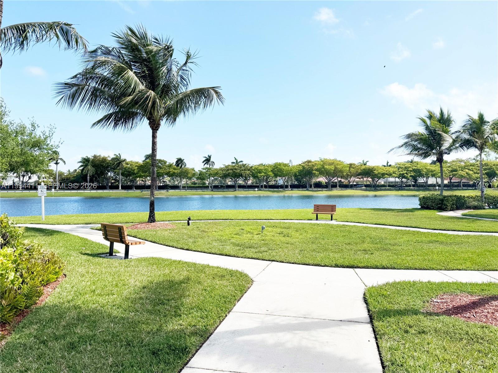 LAKES BY THE BAY GEE - Residential