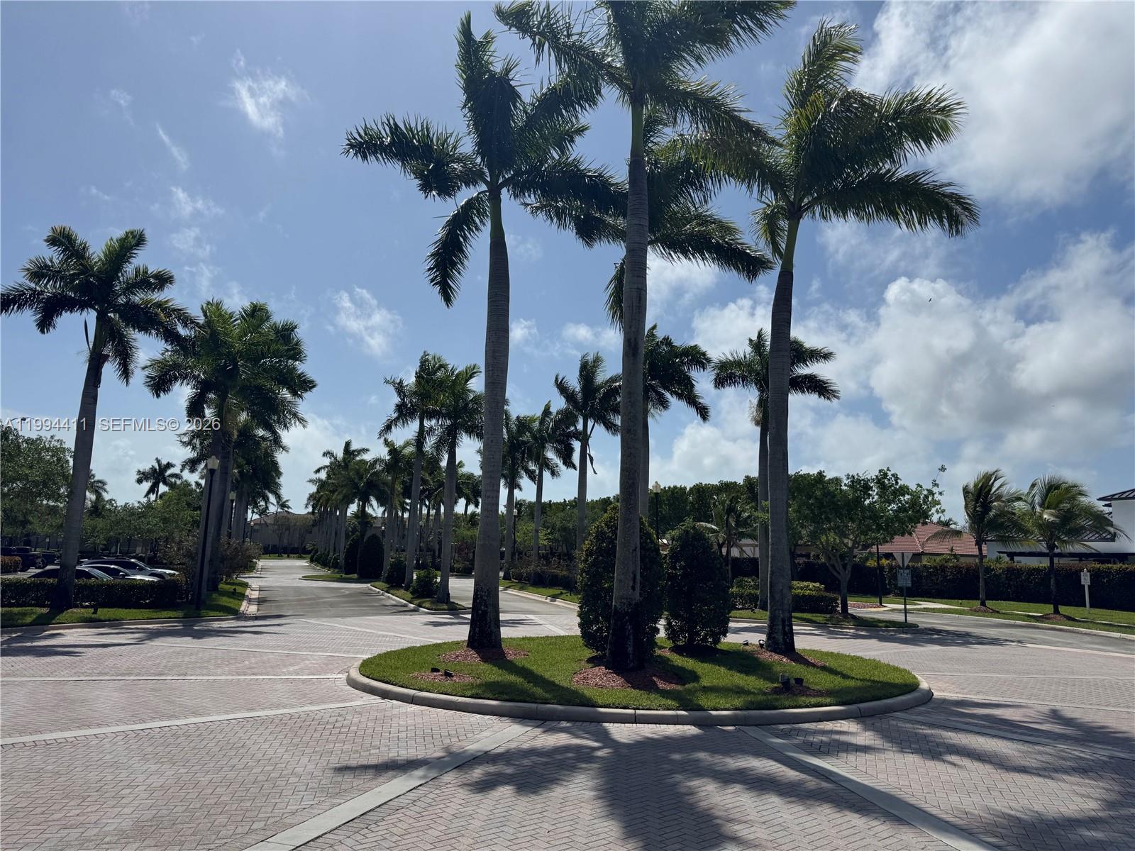 LAKES BY THE BAY GEE - Residential