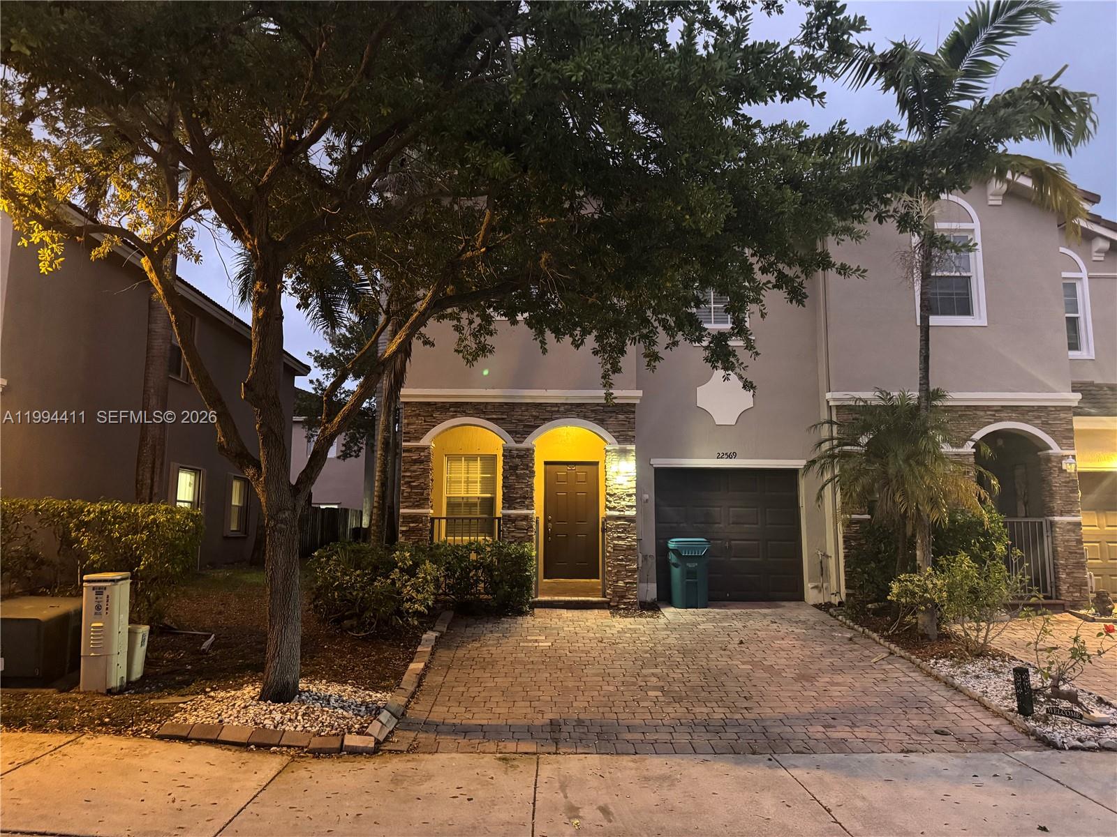 LAKES BY THE BAY GEE - Residential