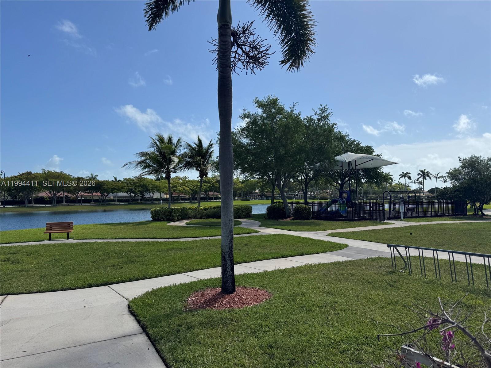 LAKES BY THE BAY GEE - Residential
