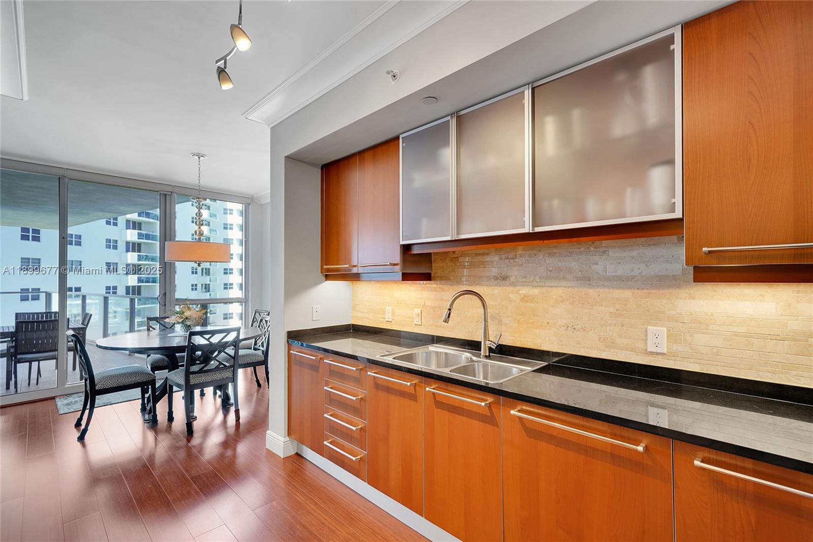 OCEAN PALMS - Residential Lease