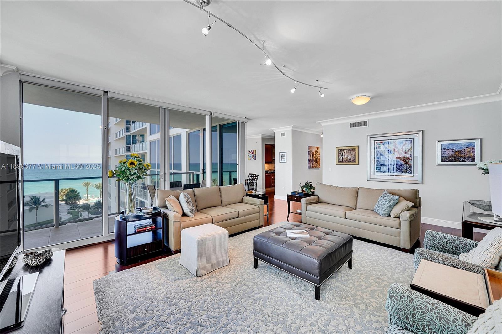 OCEAN PALMS - Residential Lease