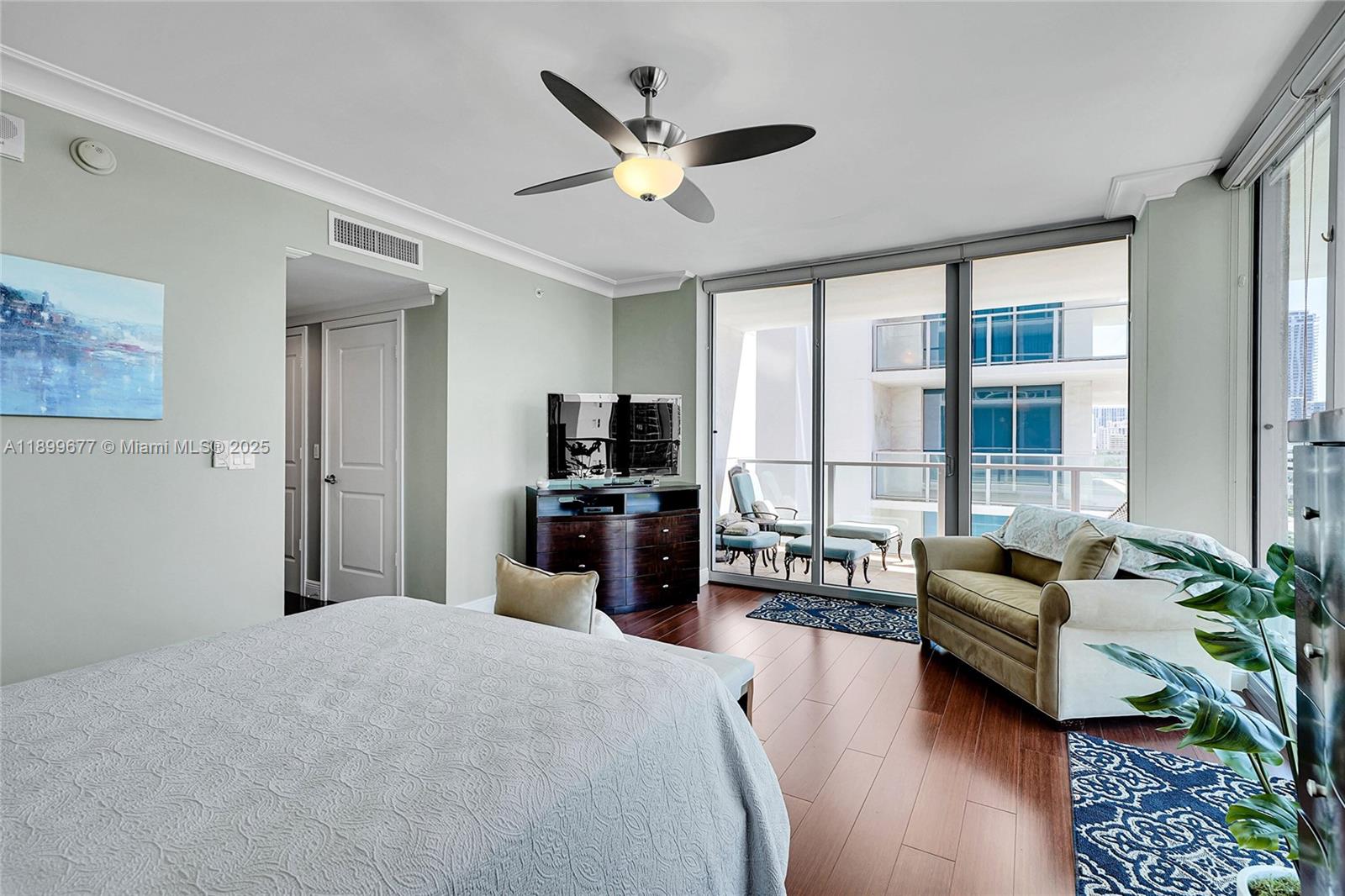 OCEAN PALMS - Residential Lease