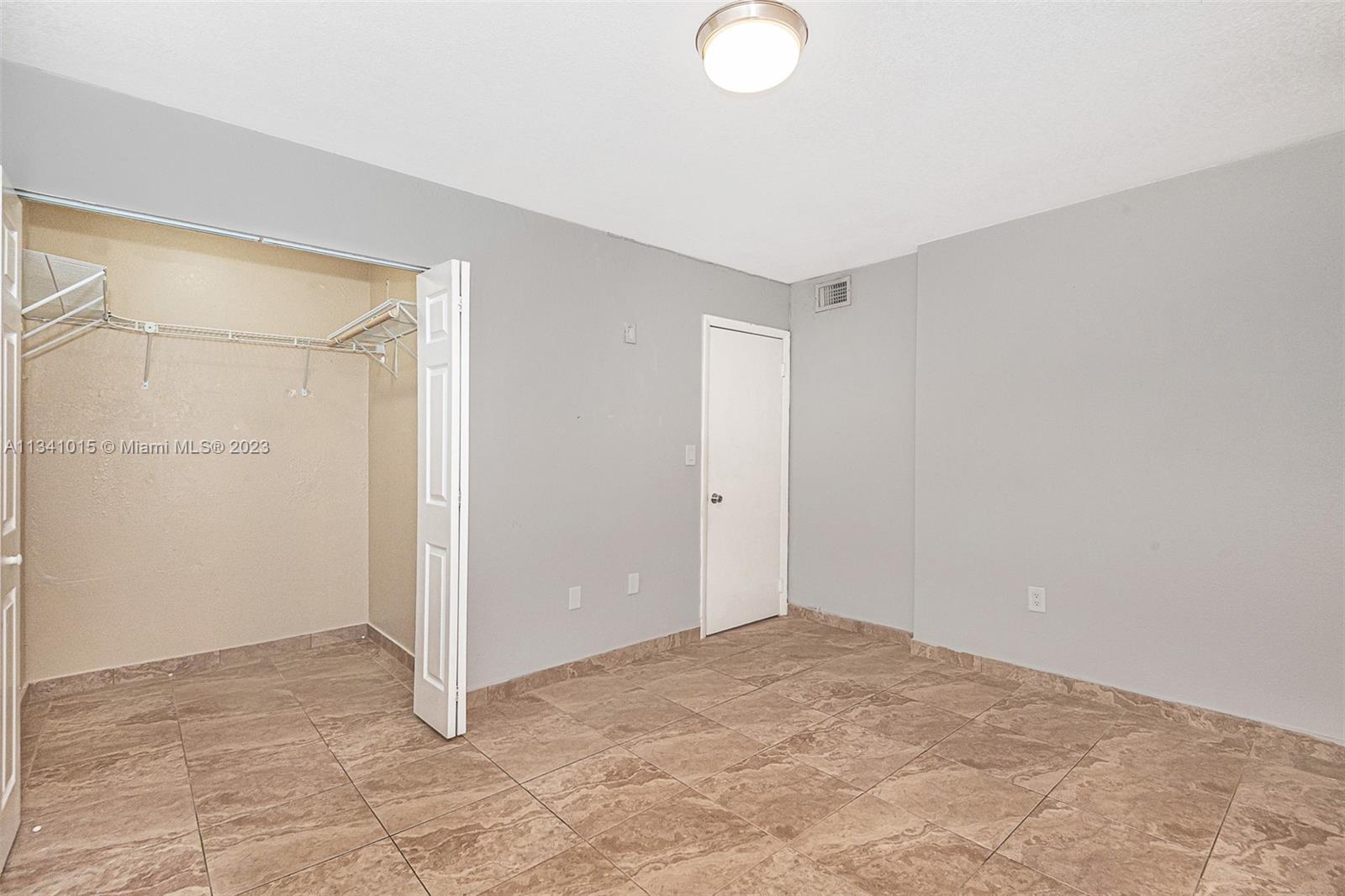Photo 13 of 21 of 3860 W 8th Way 43 townhome