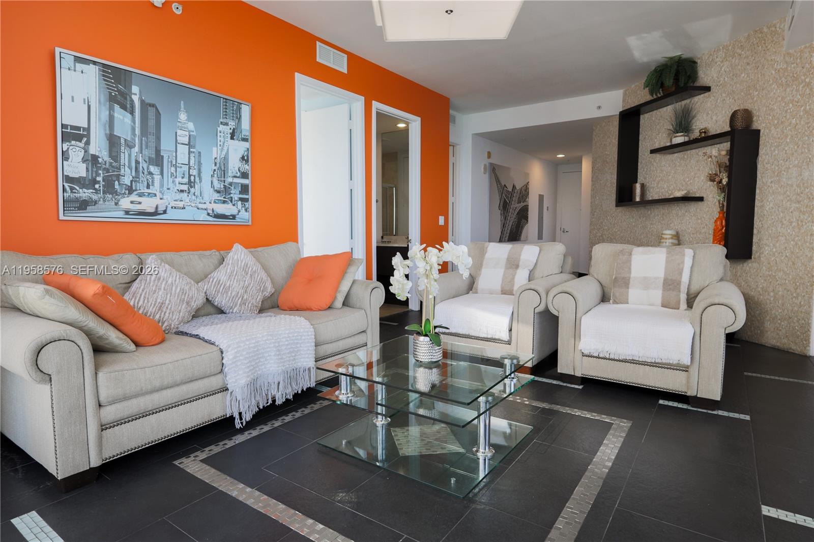 TRUMP ROYALE CONDO - Residential Lease