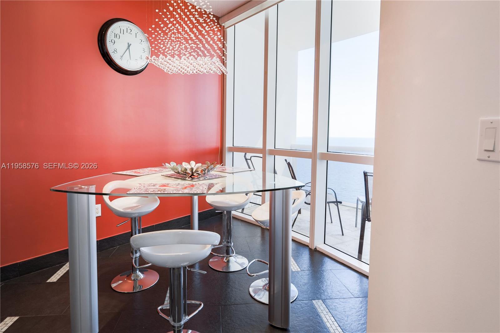 TRUMP ROYALE CONDO - Residential Lease