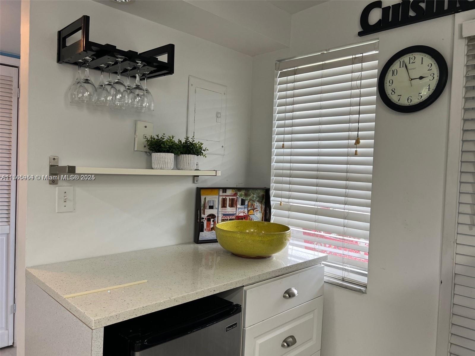 HILLCREST COUNTRY CLUB AP - Residential