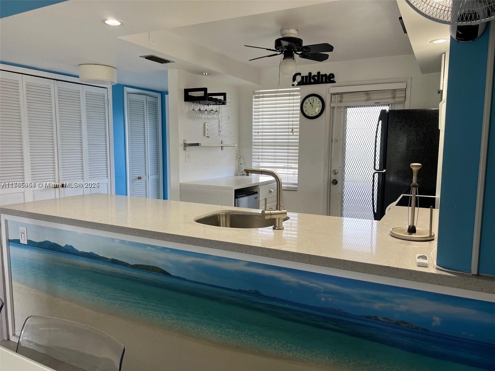 HILLCREST COUNTRY CLUB AP - Residential