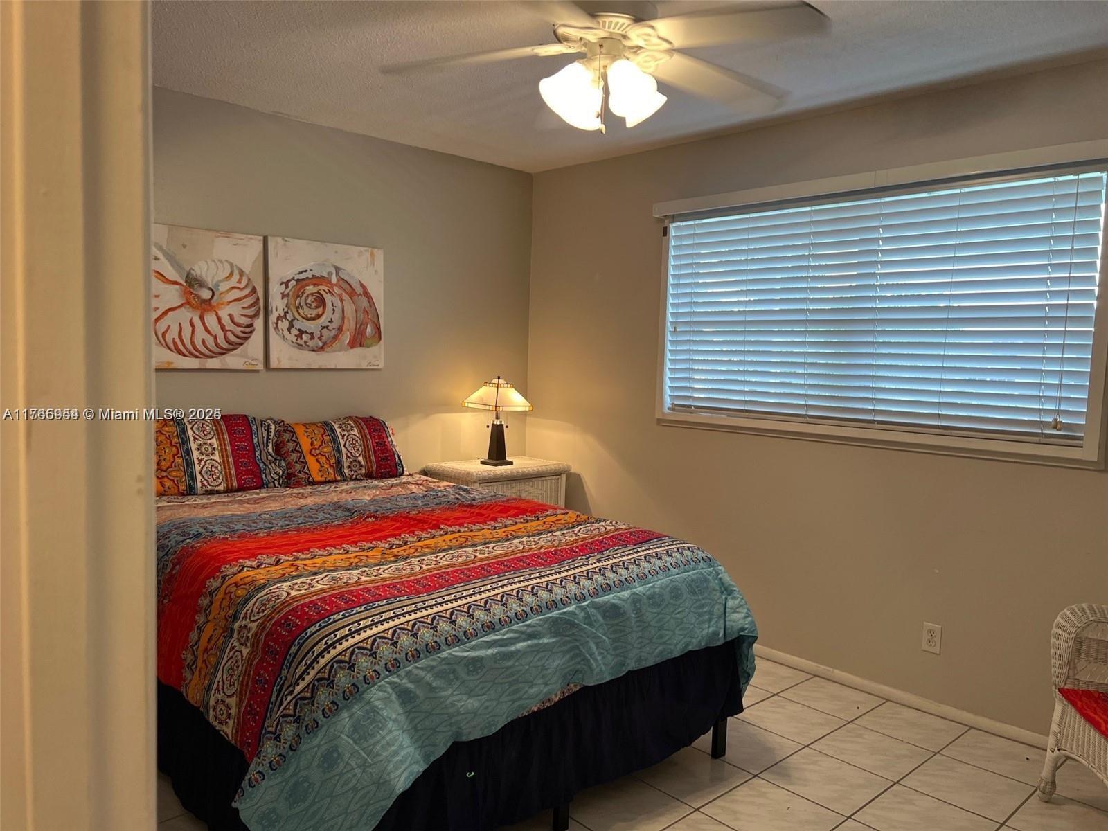 HILLCREST COUNTRY CLUB AP - Residential