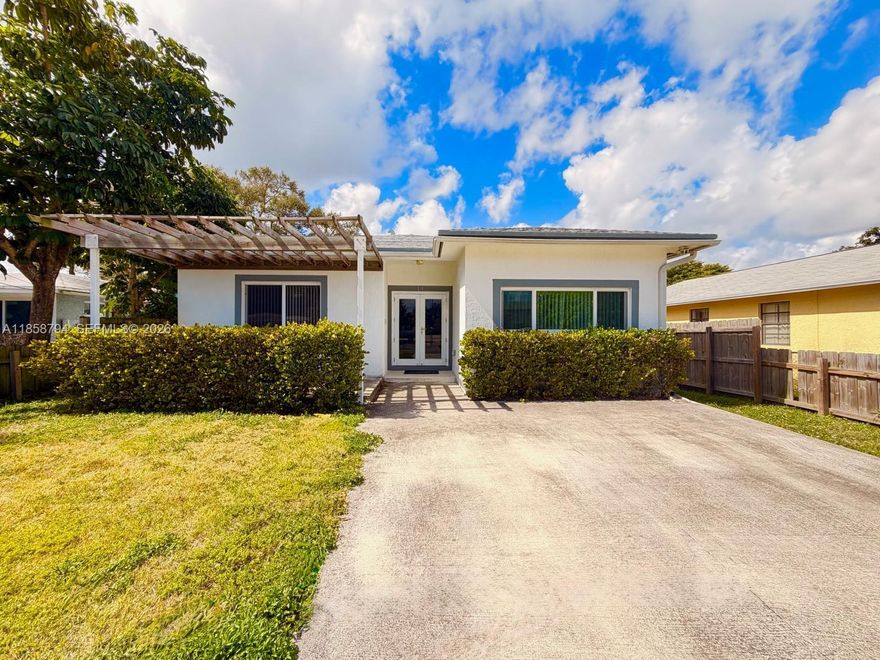 LOCATION! LOCATION! Modern 3BR/2BA home built in 2021, ideally situated near the beach, Ft. Lauderdale Airport, Port Everglades, and Dania Beach Casino. Also just minutes from Oakwood Plaza for premier shopping and dining. Not in a flood zone and features impact windows/doors for peace of mind. Open layout perfect for entertaining. No HOA- ideal for families or investors. Quick access to major highways and has all the best of South Florida living in this move-in ready home!