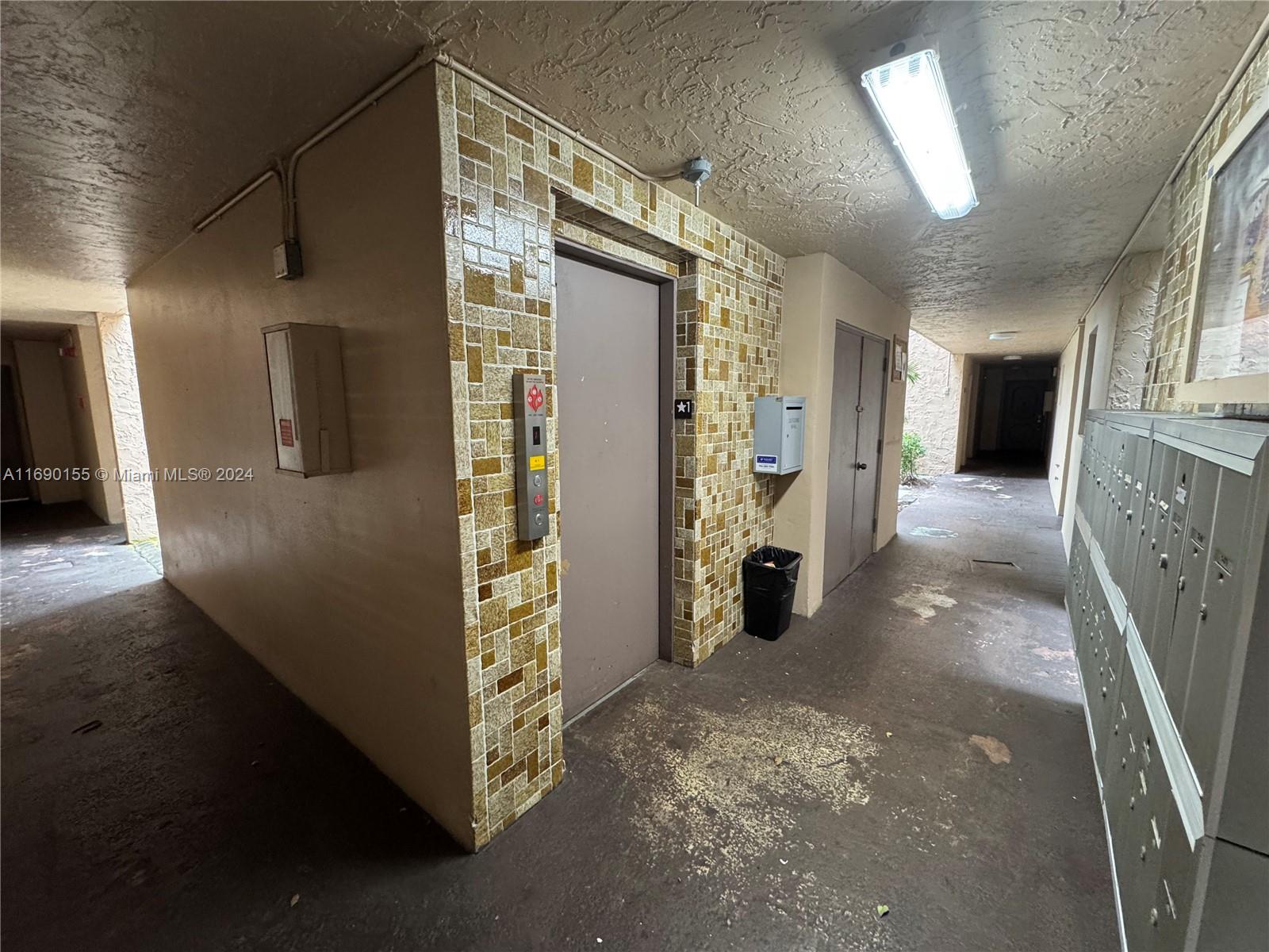 LIVE OAK 2 OF PINE RIDGE - Residential