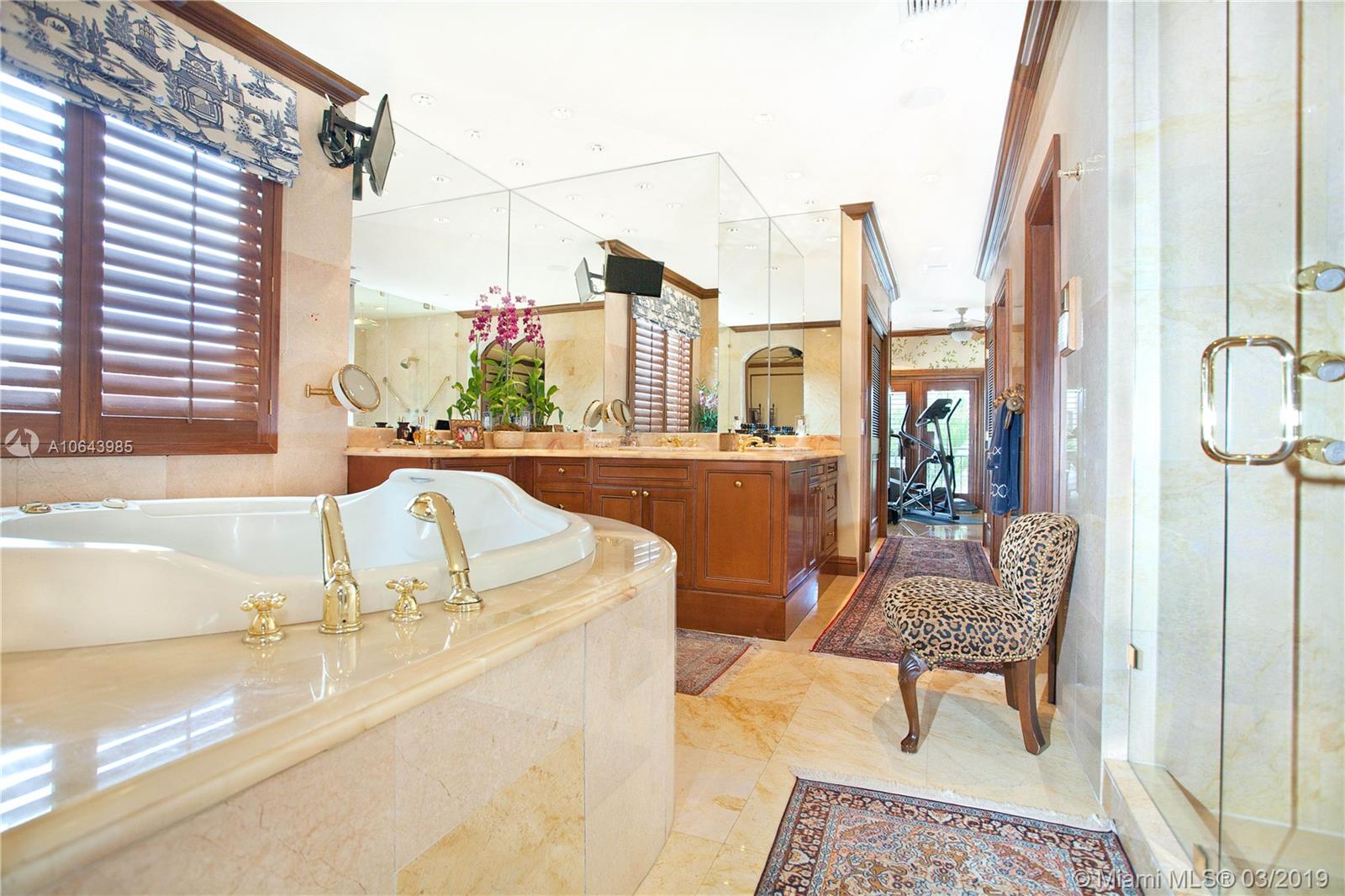 Sunrise Harbour - Residential